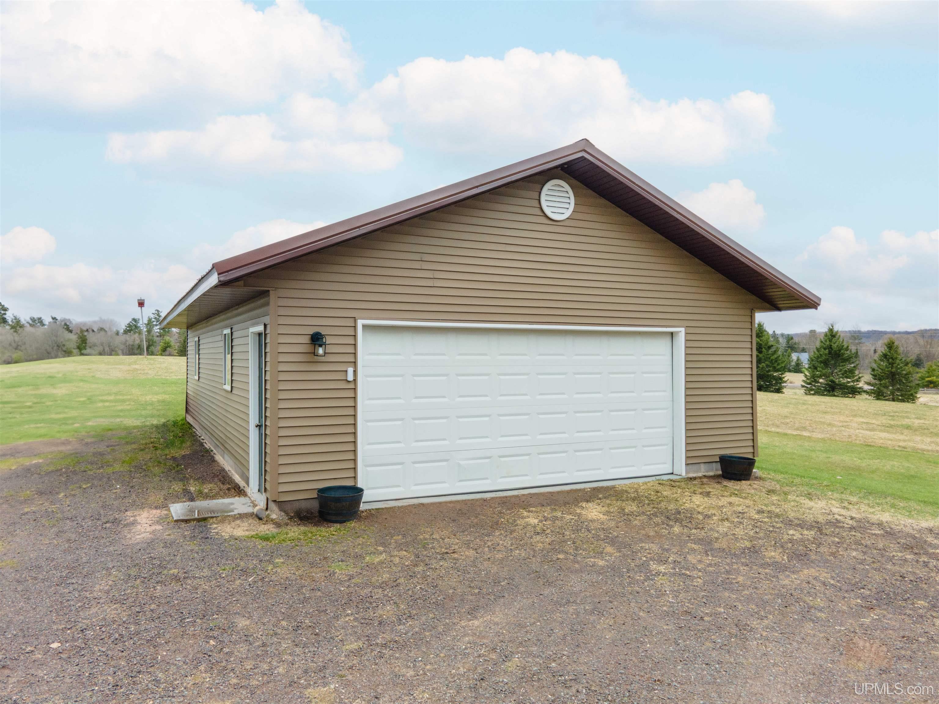 10681 Section 6 Road, Trout Creek, MI, 49967