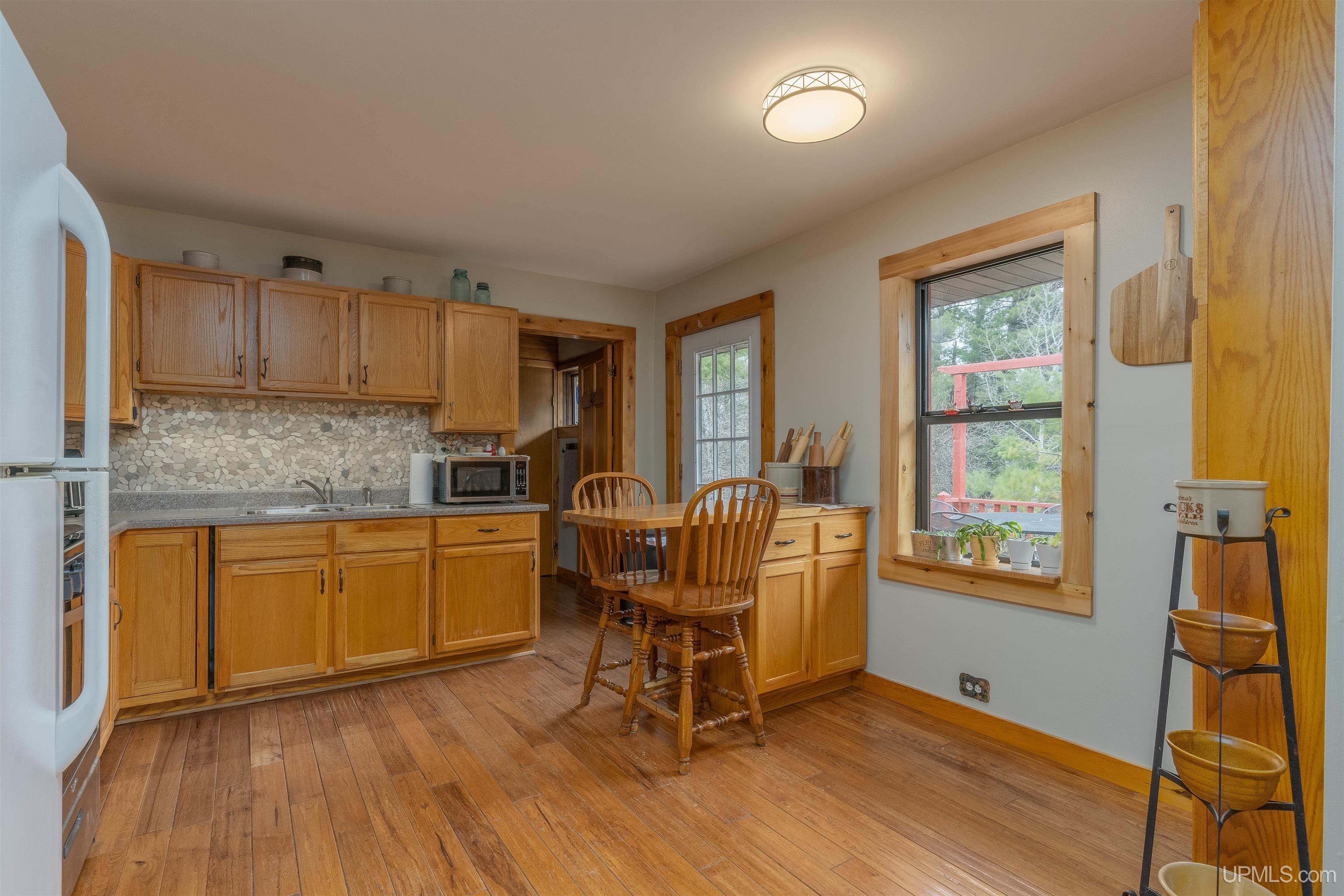 10681 Section 6 Road, Trout Creek, MI, 49967