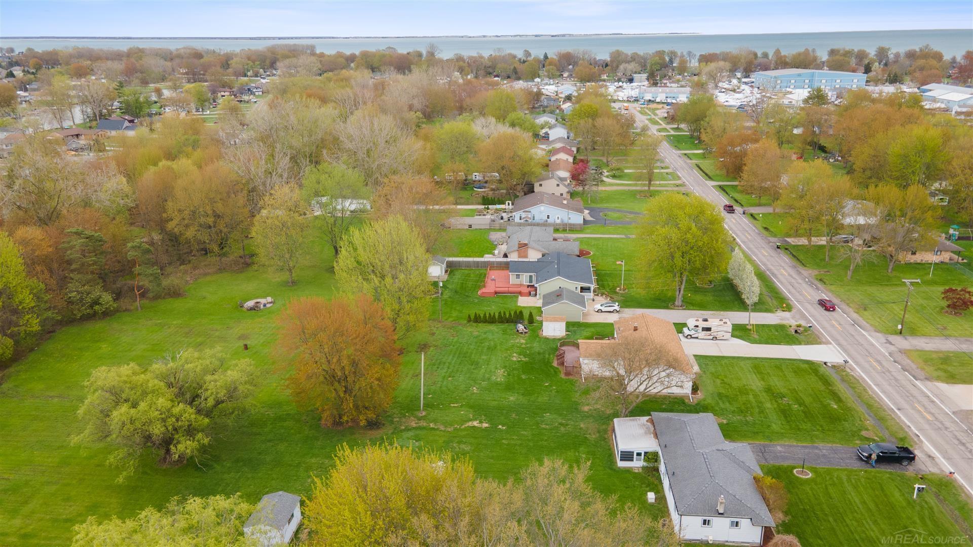48809 Sugarbush Road, Chesterfield, MI, 48047
