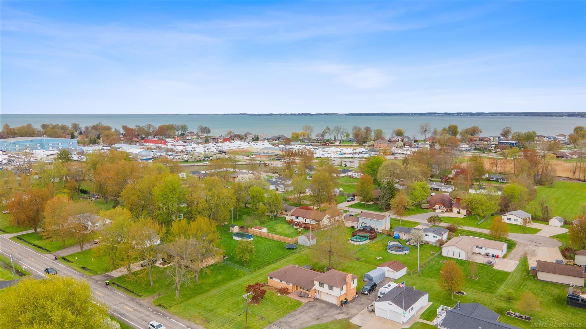 48809 Sugarbush Road, Chesterfield, MI, 48047