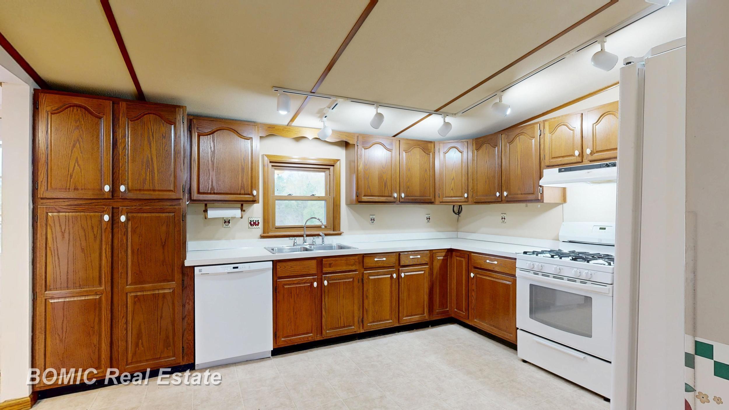2546 S Sheridan Road, Caro, MI, 48723