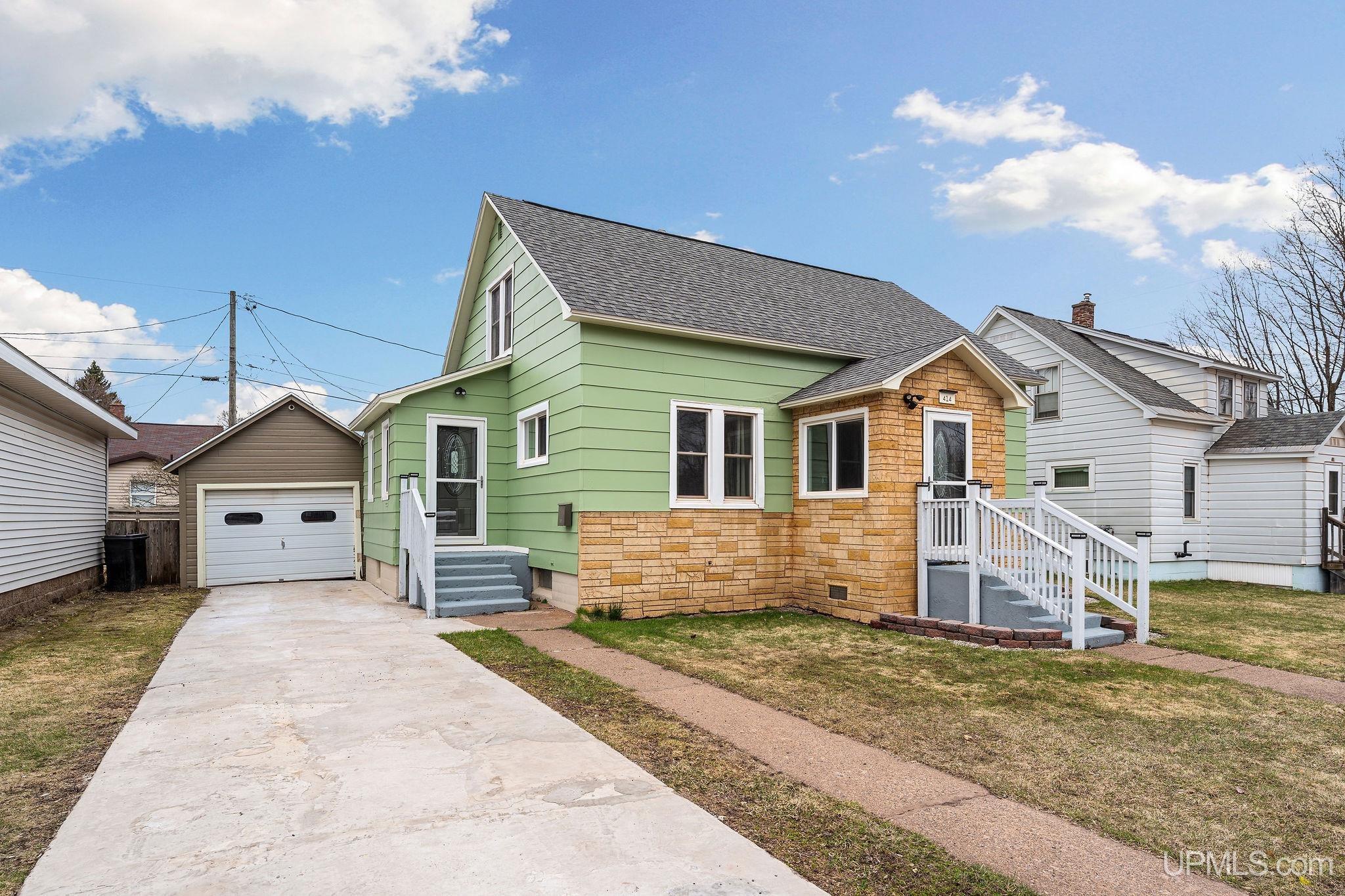 414 Peninsula Street, Negaunee, MI, 49866