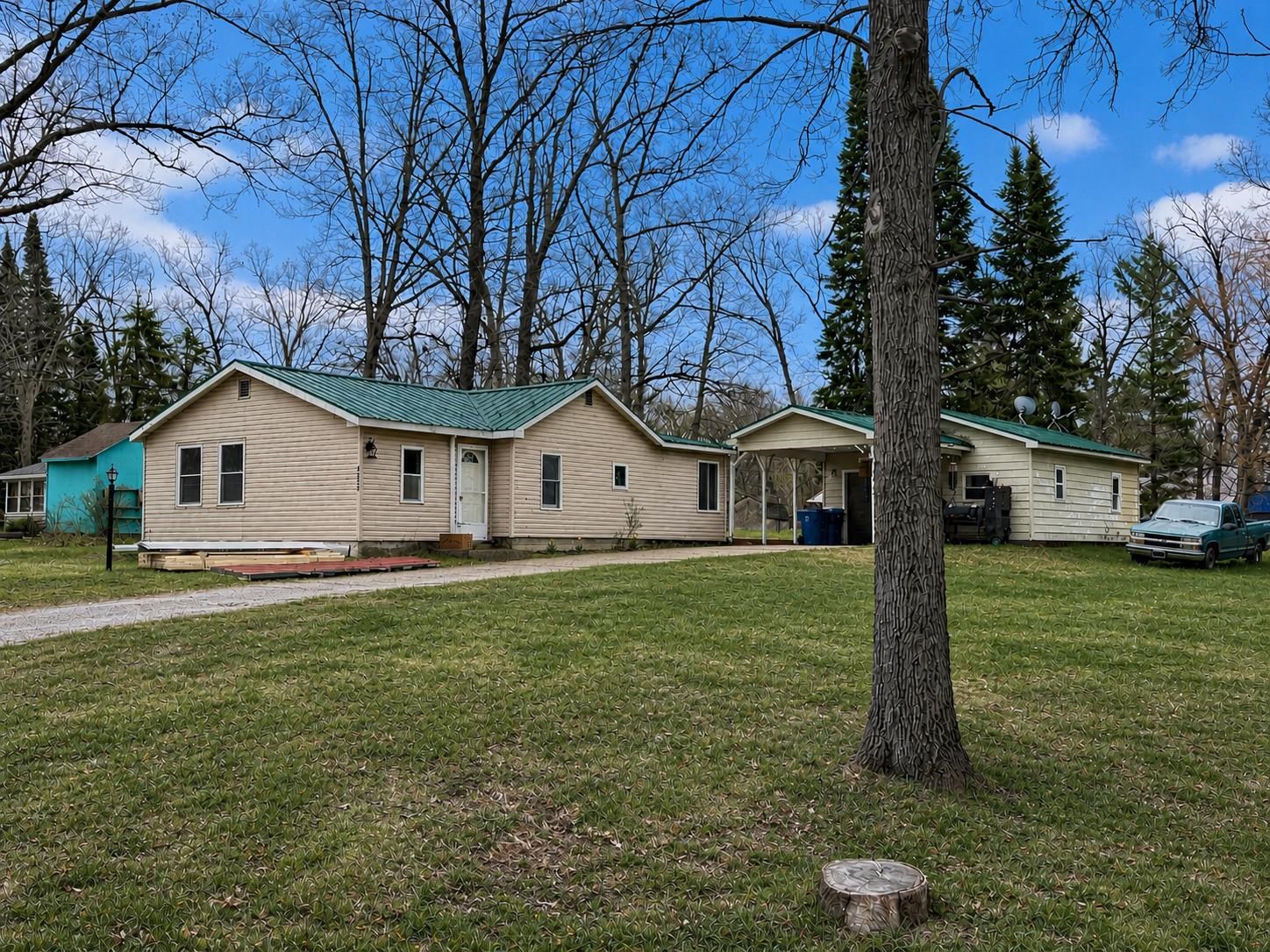 6862 Railroad Road, Harrison, MI, 48625