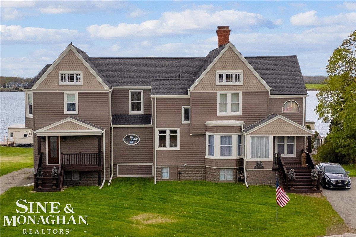 1337 Oakland Avenue, Saint Clair, MI, 48079