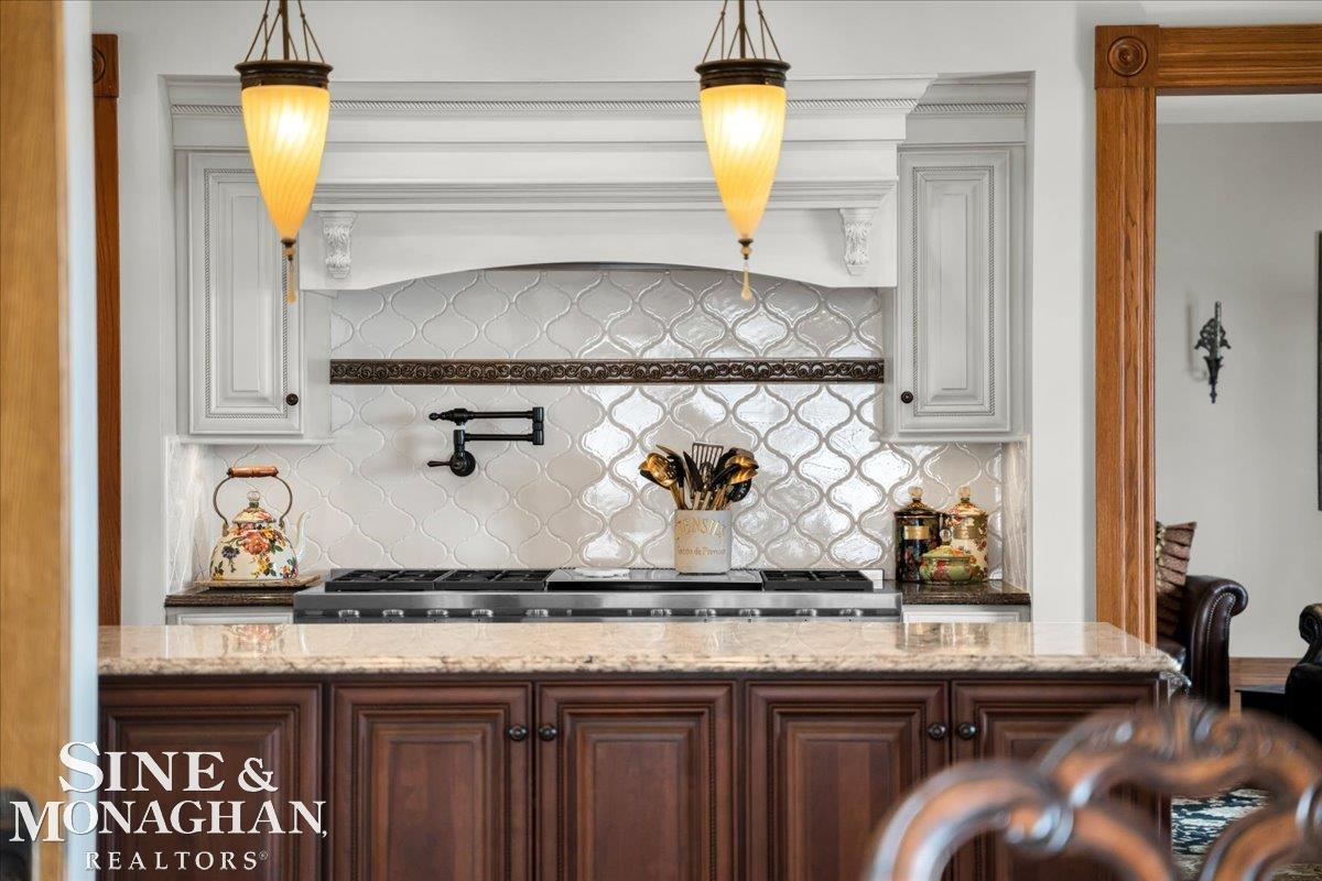 1337 Oakland Avenue, Saint Clair, MI, 48079