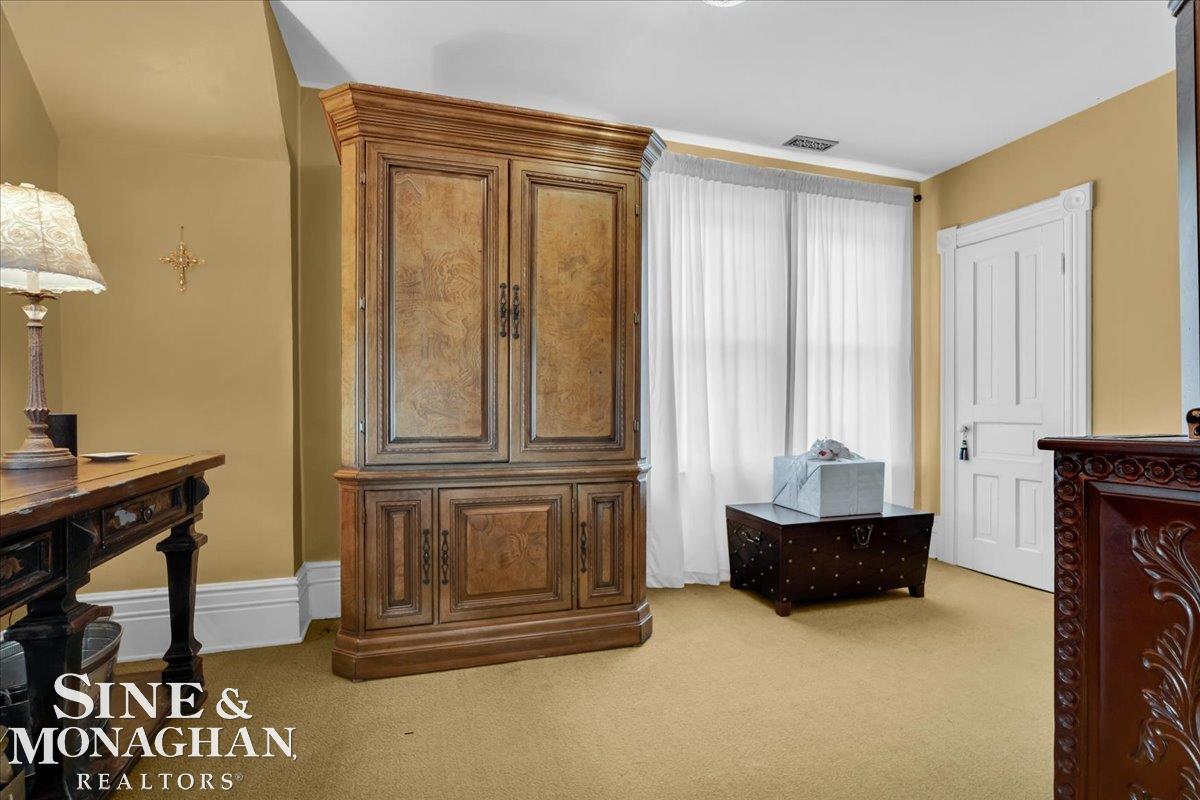 1337 Oakland Avenue, Saint Clair, MI, 48079