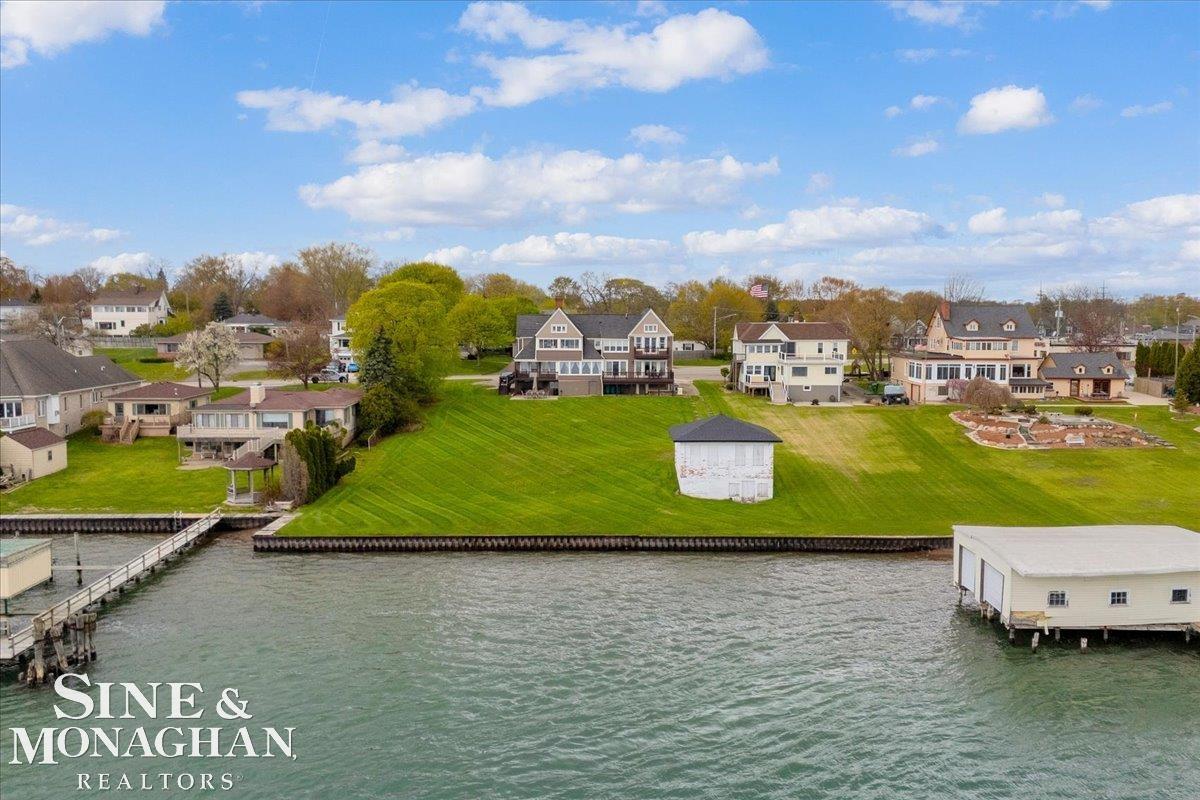 1337 Oakland Avenue, Saint Clair, MI, 48079
