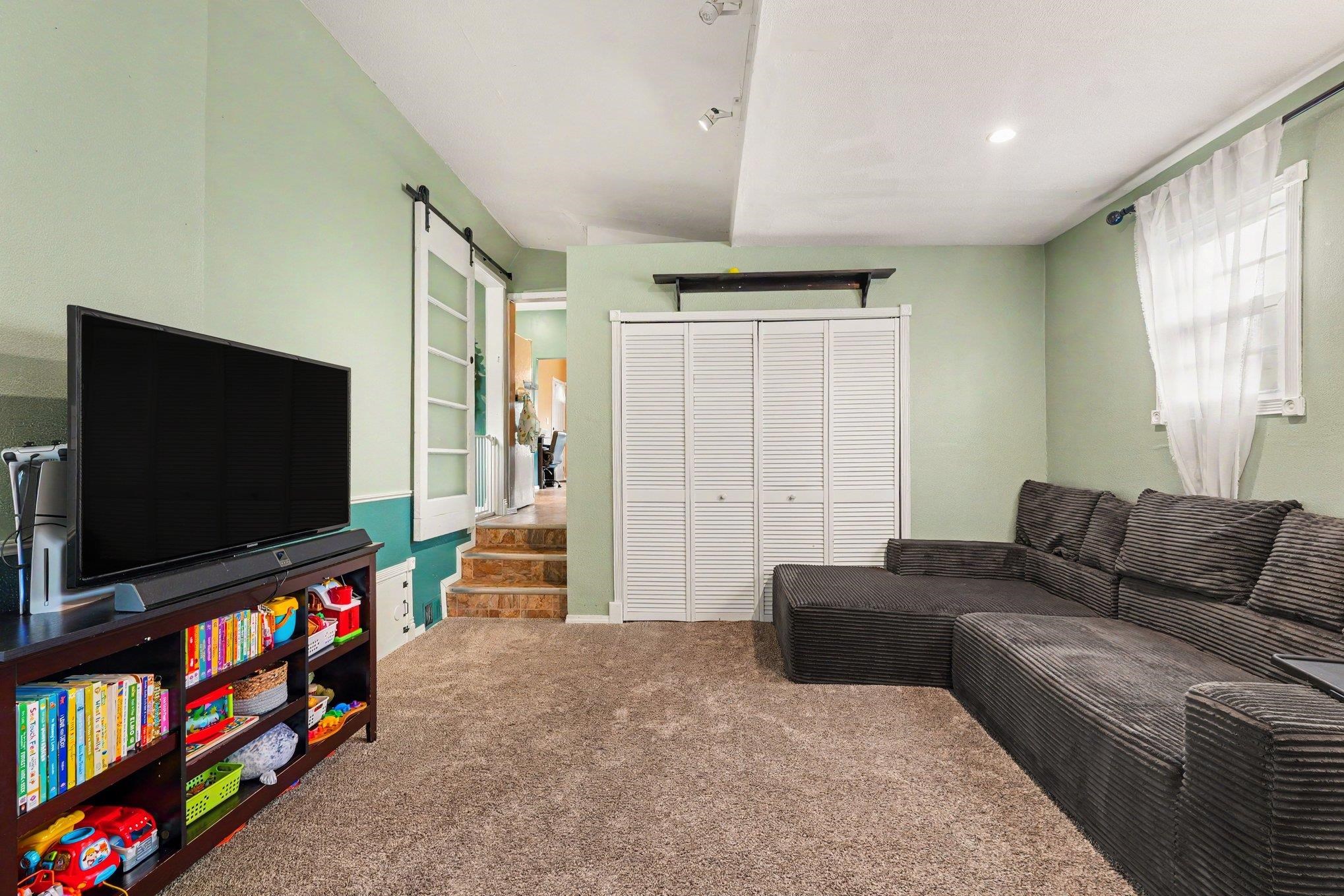 515 S Mountain Street, Bay City, MI, 48706