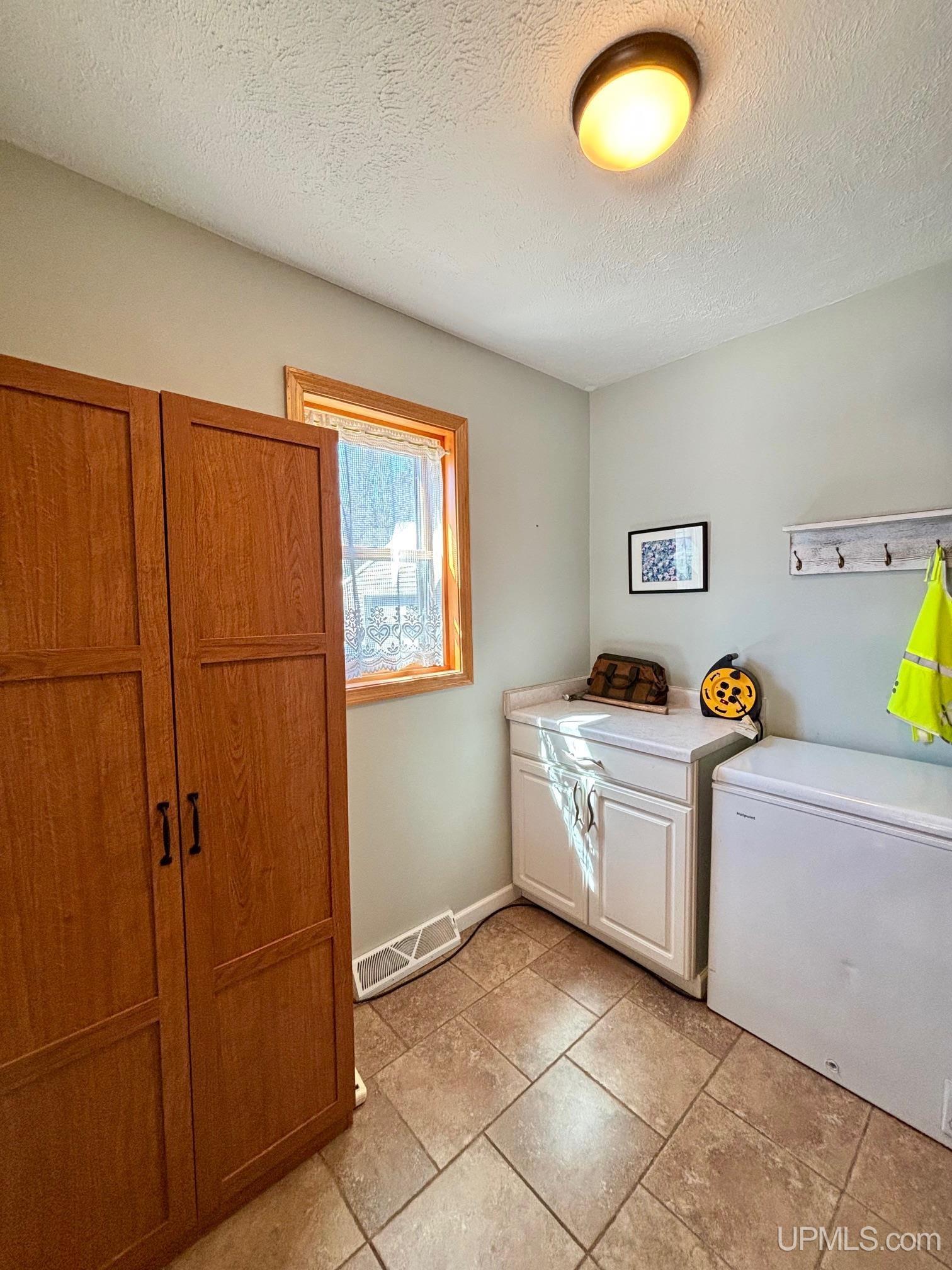 MLS 50206304 Large photo number 33 