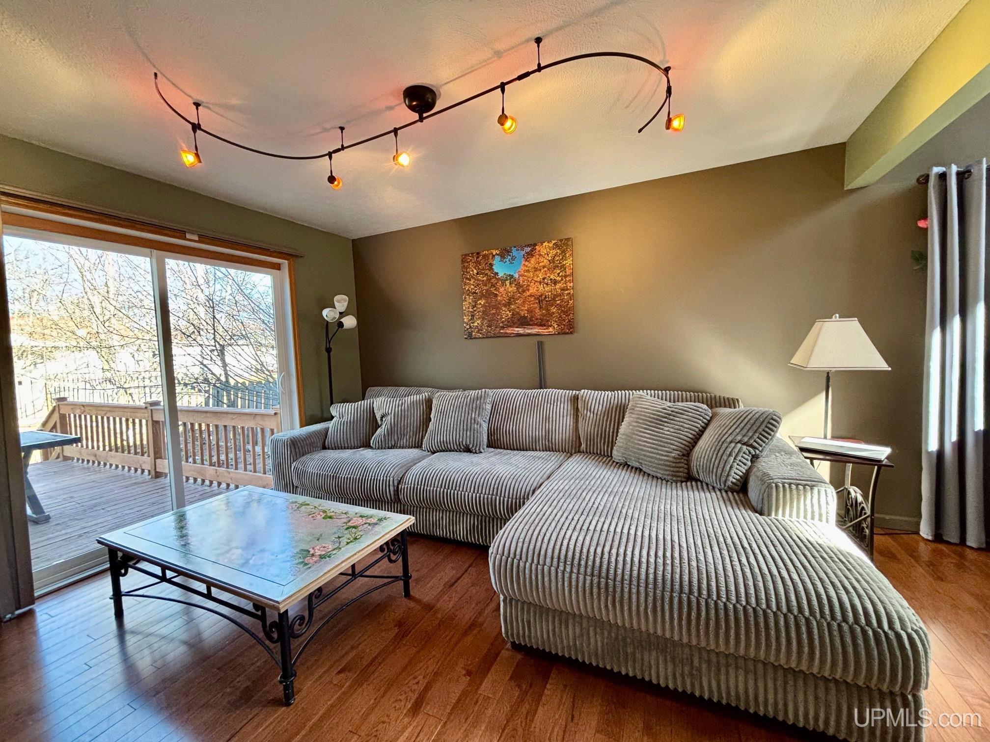 MLS 50206304 Large photo number 8 