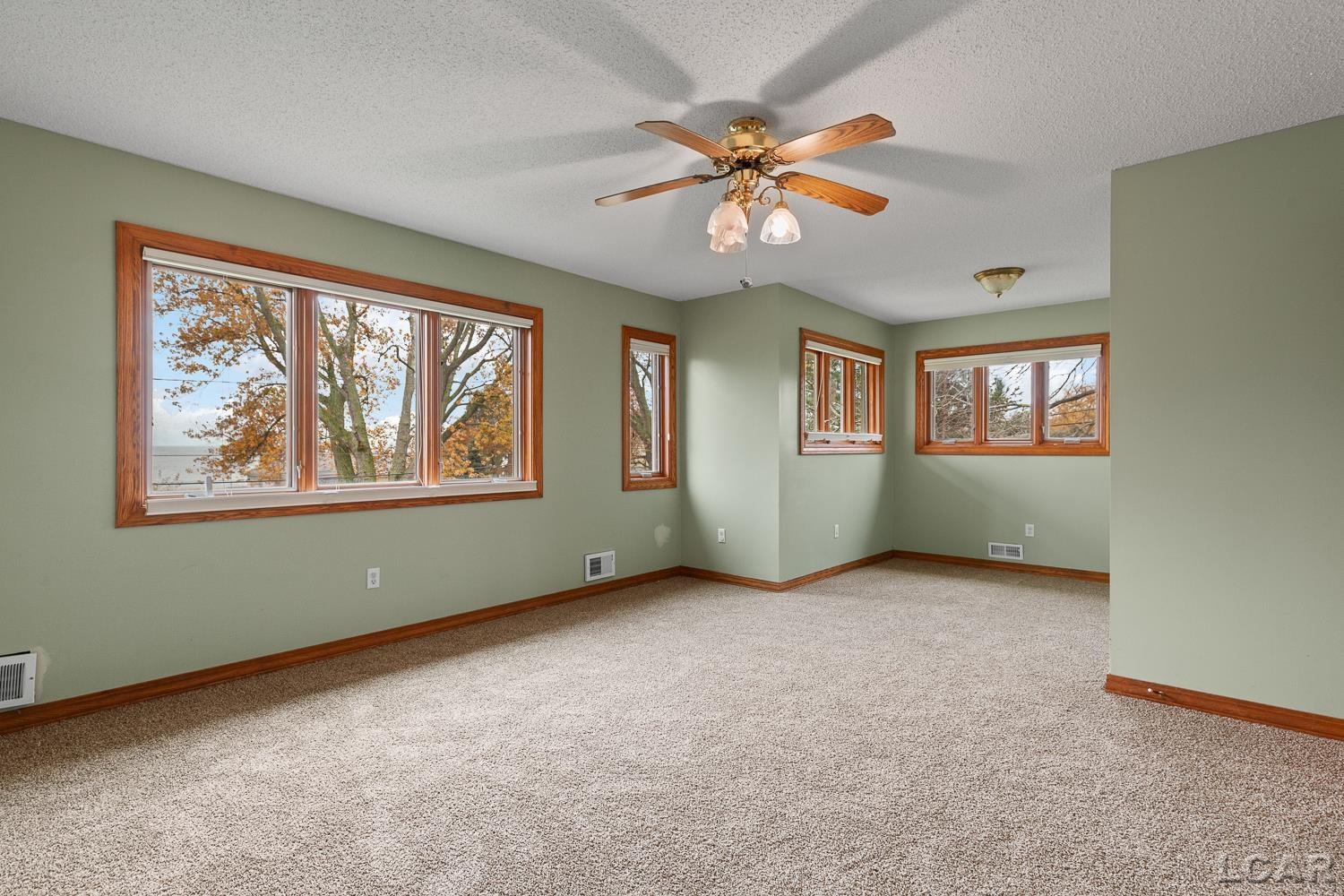 12301 Lakeshore Drive, La Salle, MI, 48145