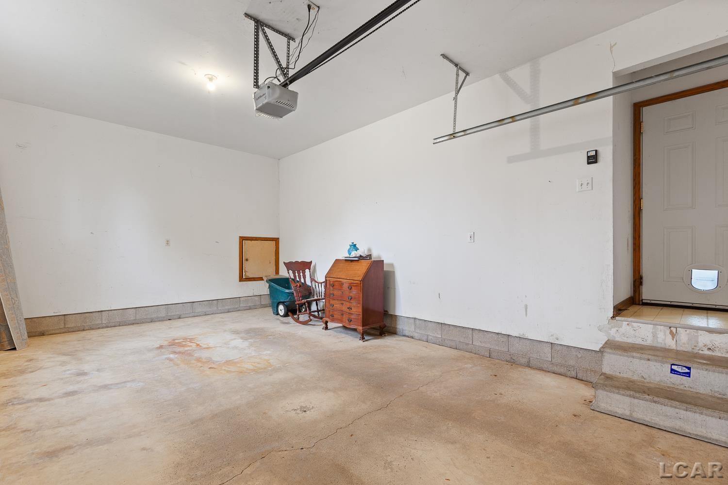 12301 Lakeshore Drive, La Salle, MI, 48145