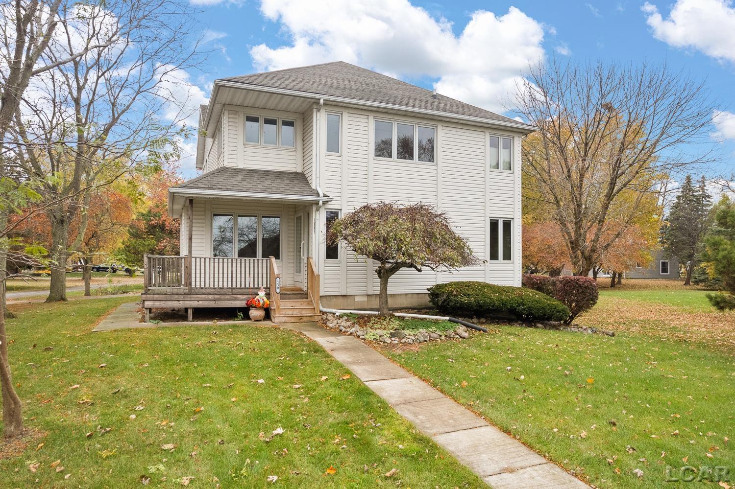 12301 Lakeshore Drive, La Salle, MI, 48145