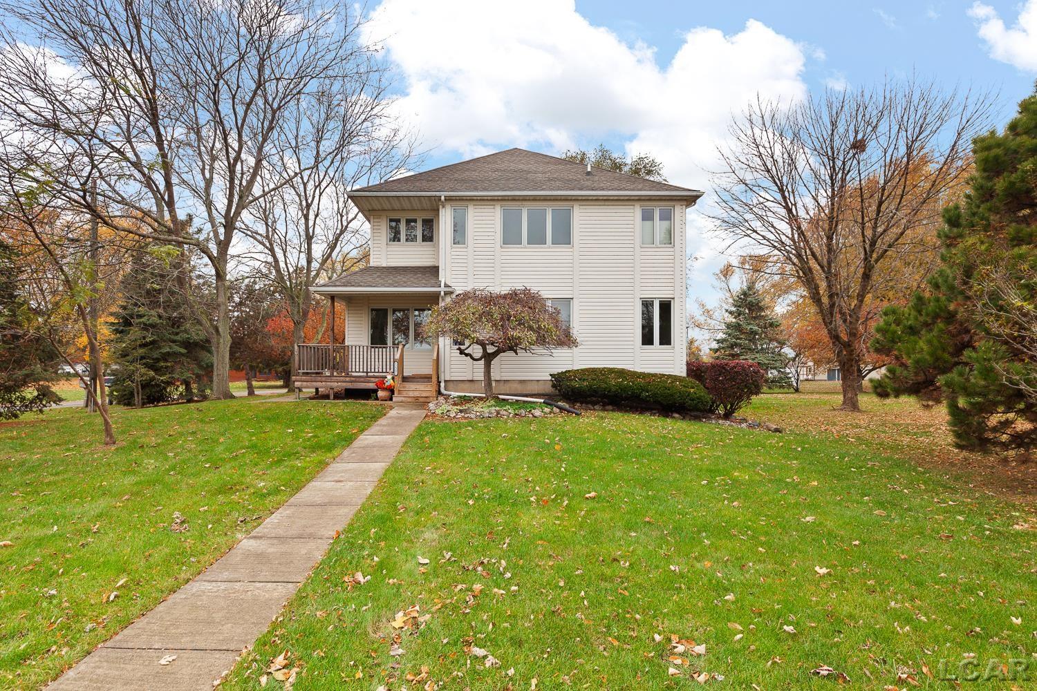 12301 Lakeshore Drive, La Salle, MI, 48145