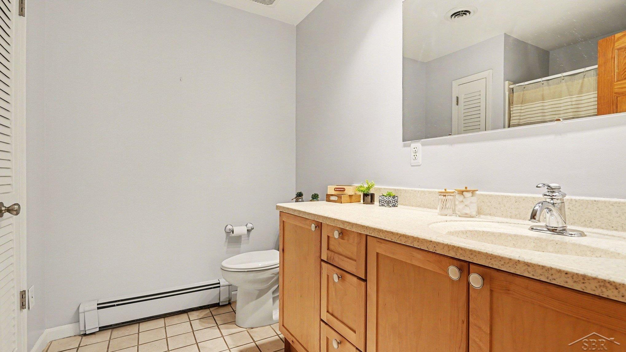 3323 Lakeside Drive, Sanford, MI, 48657