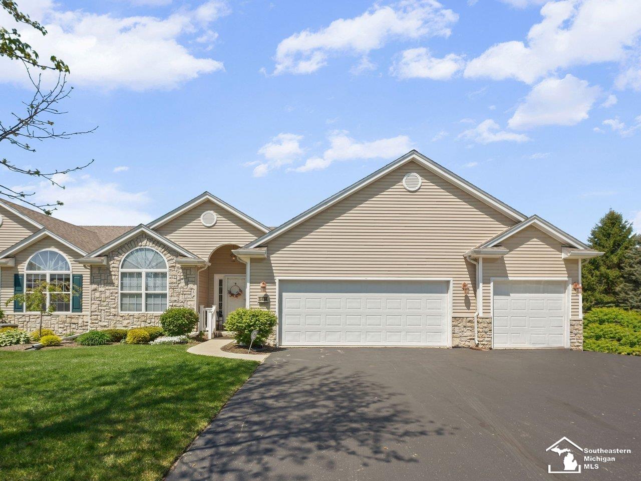 6484 Black Diamond Lane UNIT&nbsp;40, Lambertville, MI, 48144