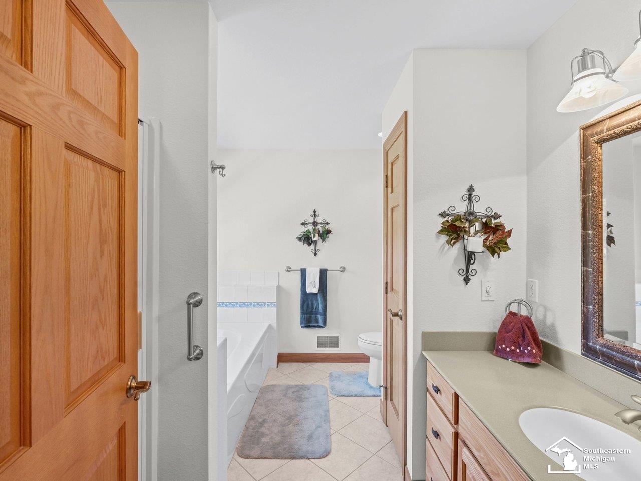 6484 Black Diamond Lane UNIT&nbsp;40, Lambertville, MI, 48144
