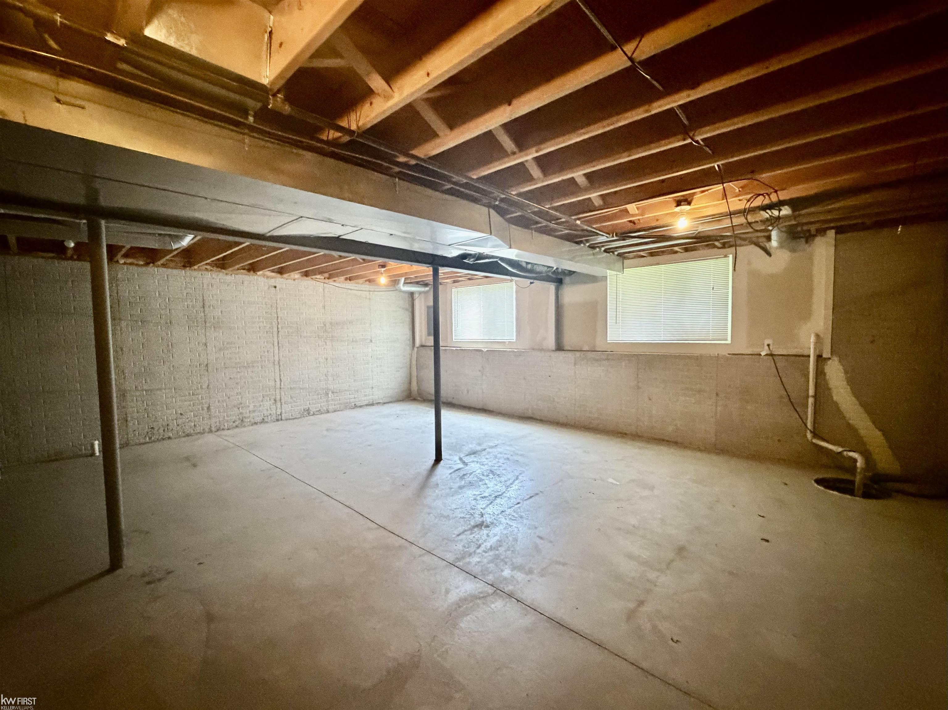 38006 Mitchell Street, Grand Blanc, MI, 48439