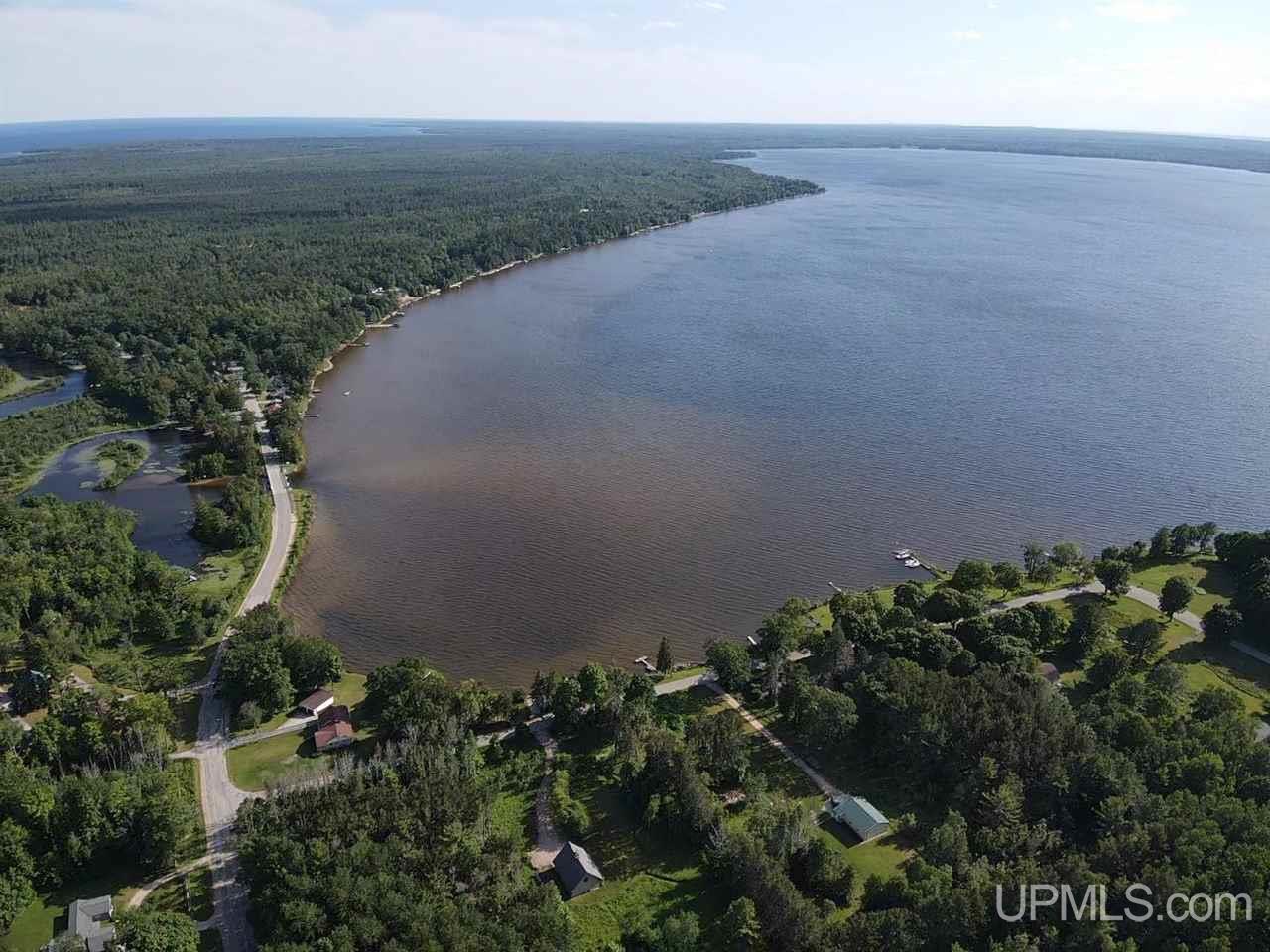 8136 W Arrowhead Road, Manistique, MI, 49854