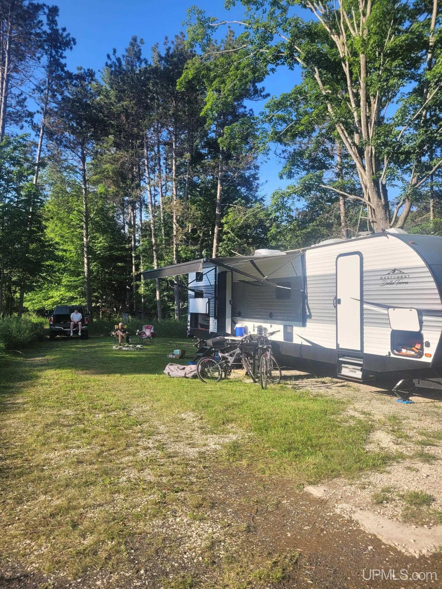 8136 W Arrowhead Road, Manistique, MI, 49854