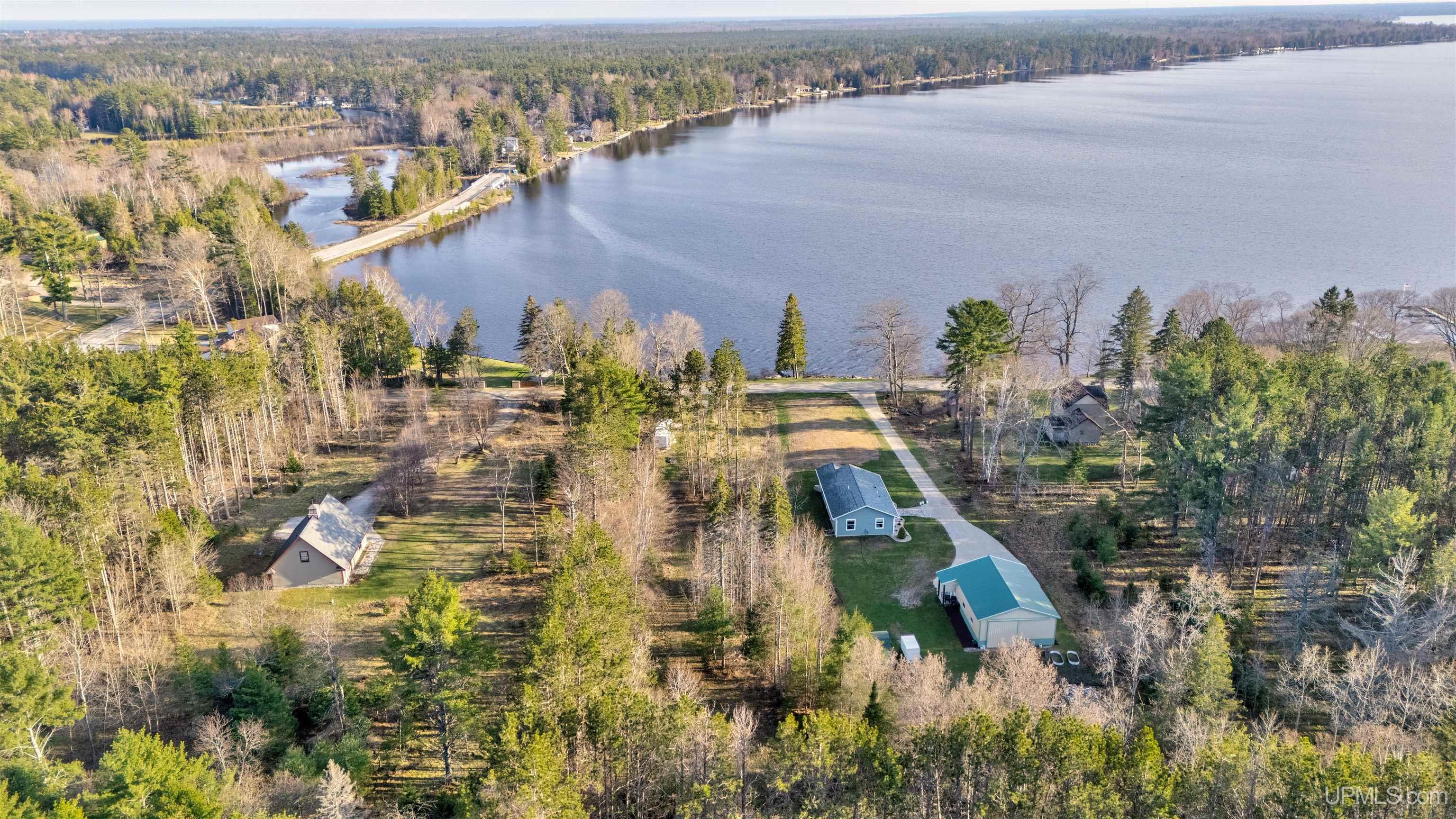8136 W Arrowhead Road, Manistique, MI, 49854