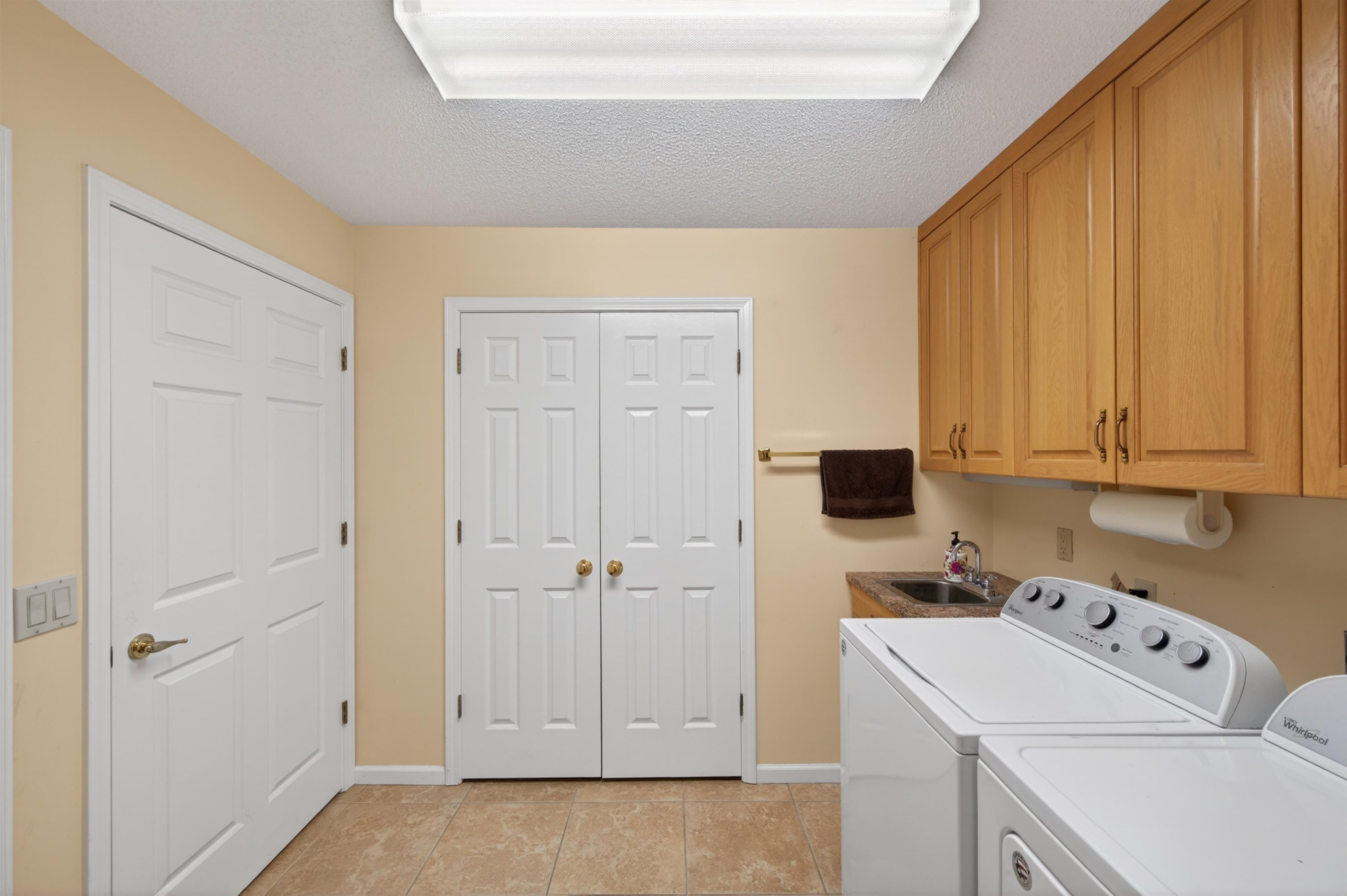 2209 Mapleleaf Drive, Midland, IN, 46640