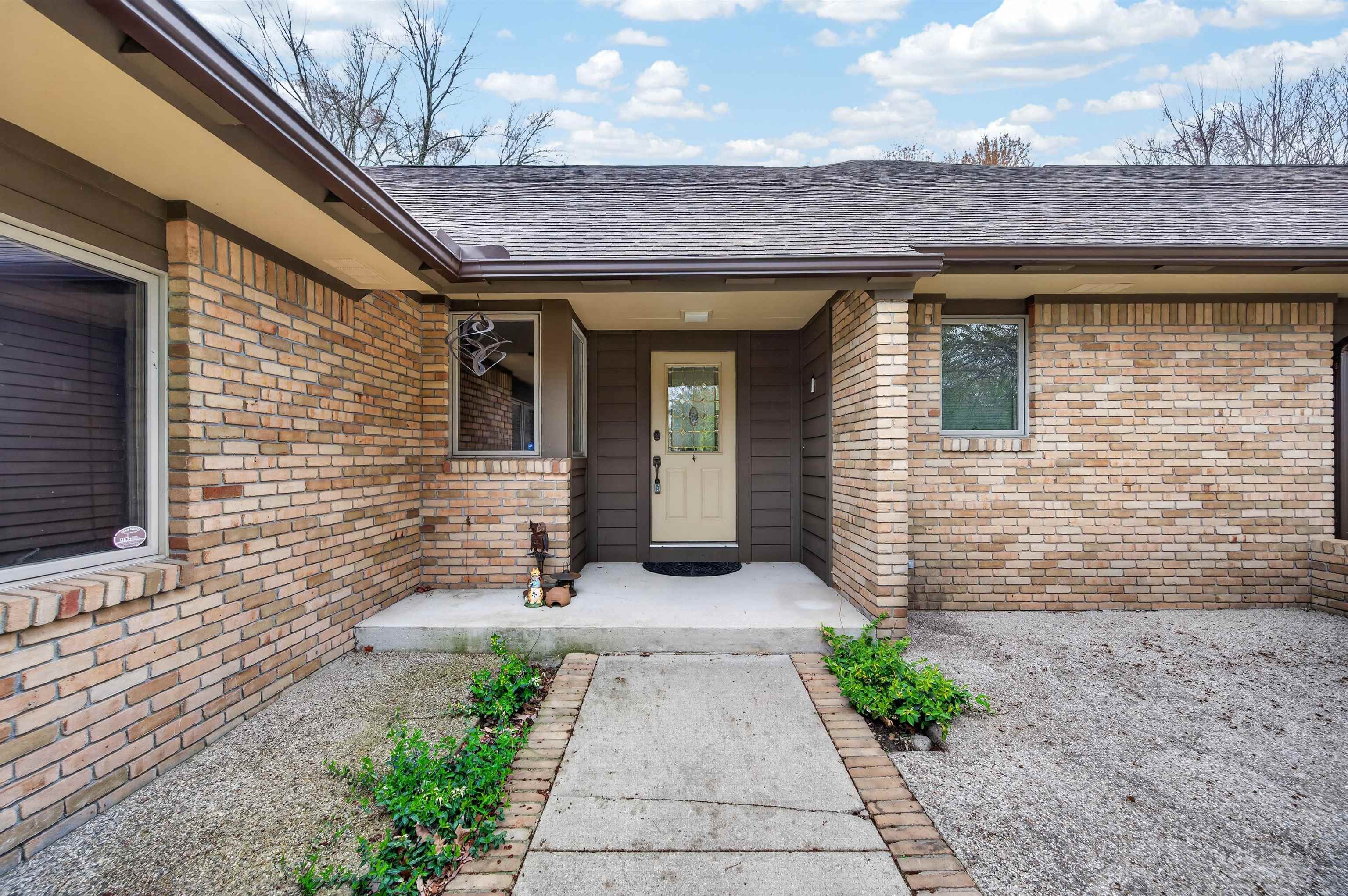 2209 Mapleleaf Drive, Midland, IN, 46640