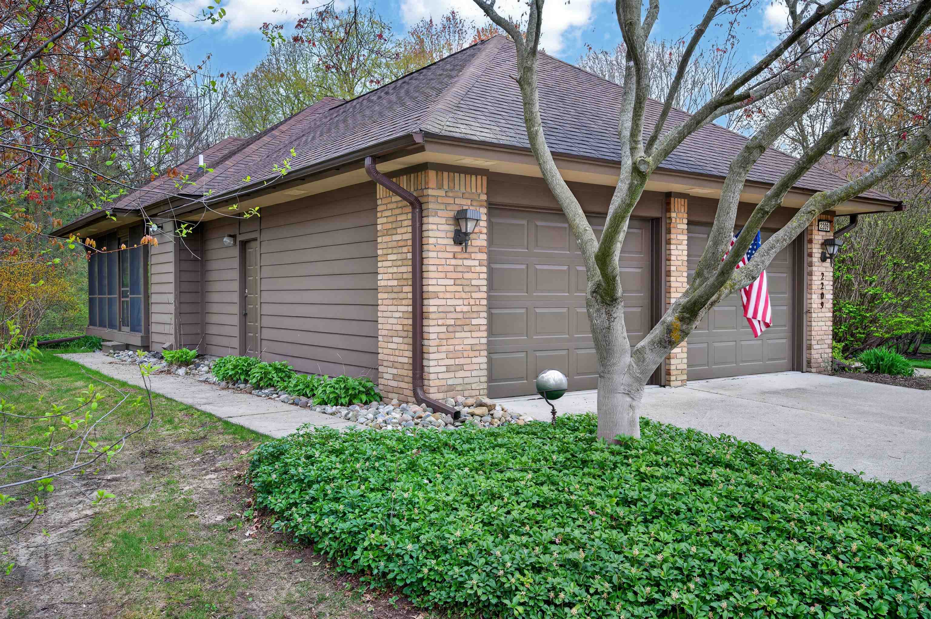 2209 Mapleleaf Drive, Midland, IN, 46640