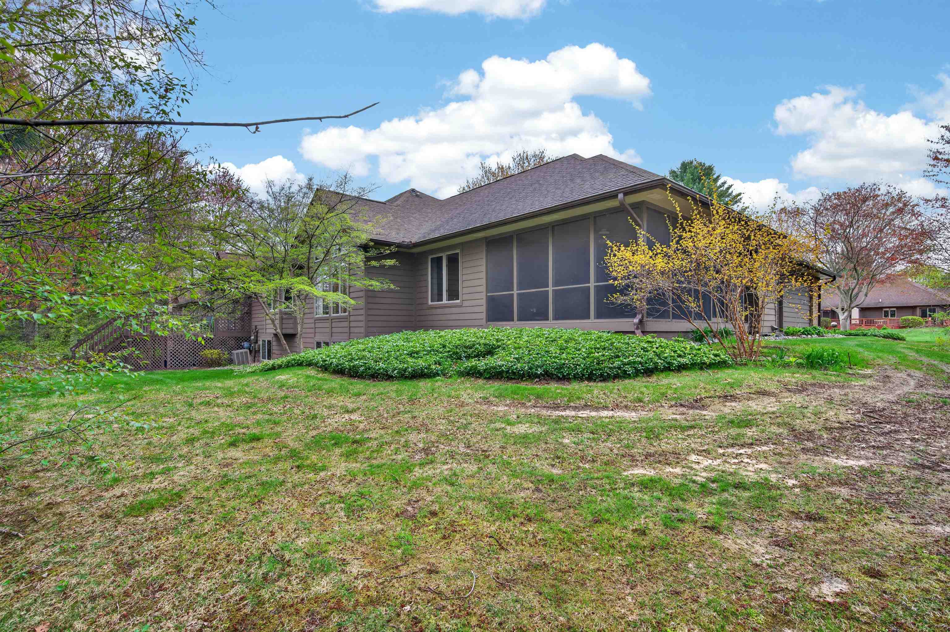 2209 Mapleleaf Drive, Midland, IN, 46640