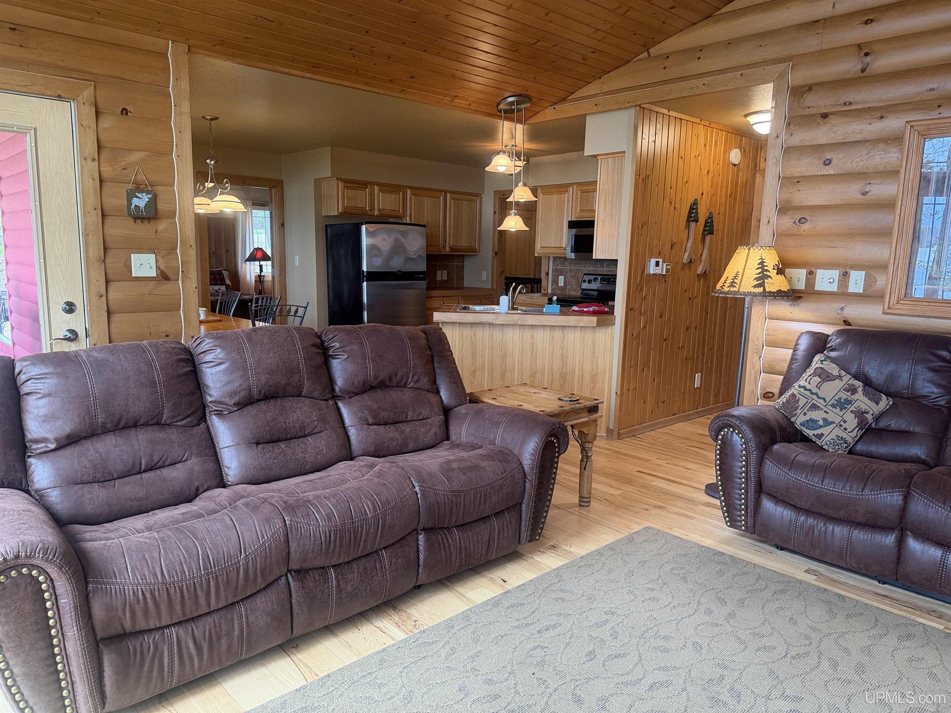 1066 Cedaroma Drive, Abor Vitae T-wi, WI, 54558-1111