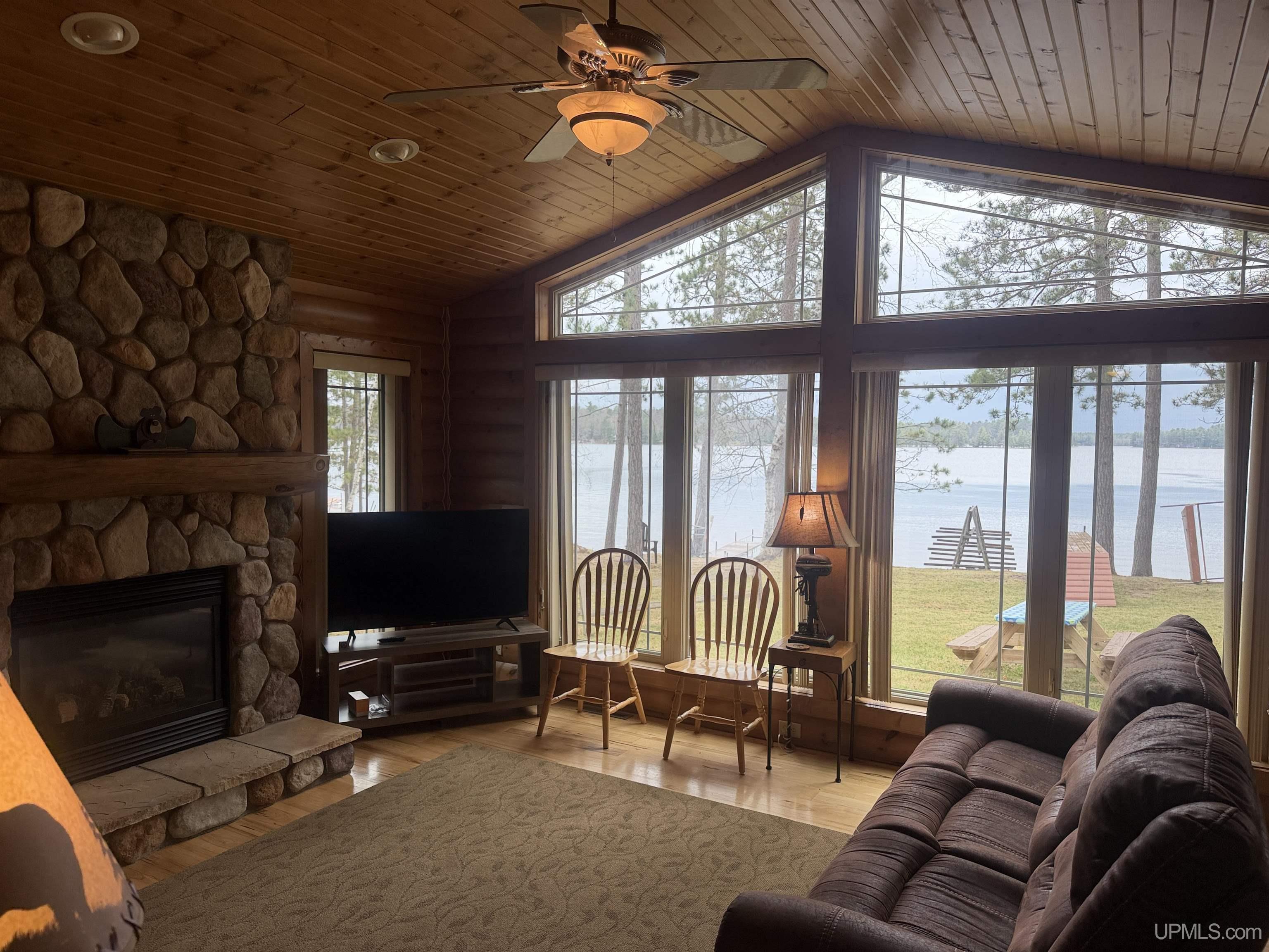 1066 Cedaroma Drive, Abor Vitae T-wi, WI, 54558-1111