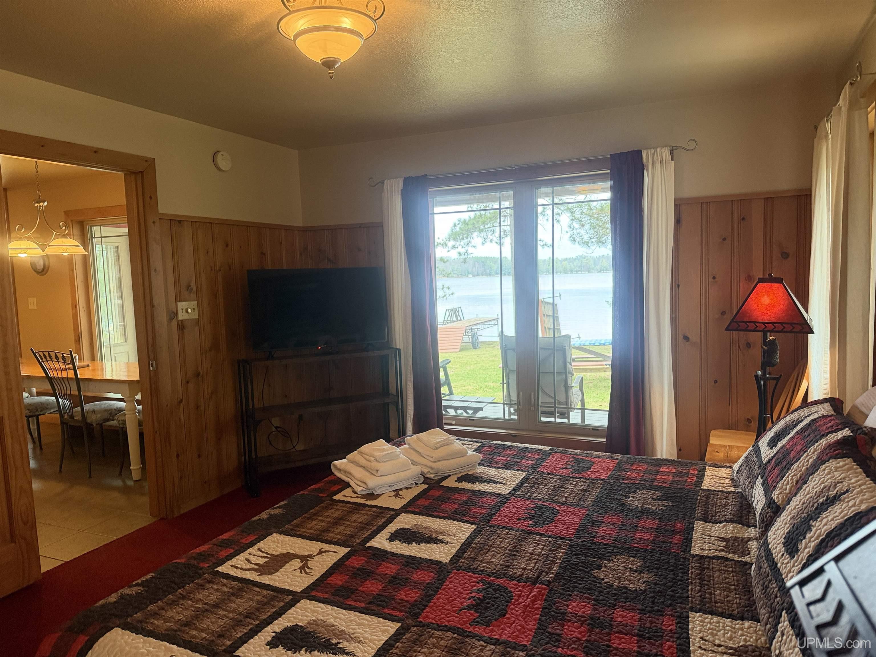1066 Cedaroma Drive, Abor Vitae T-wi, WI, 54558-1111