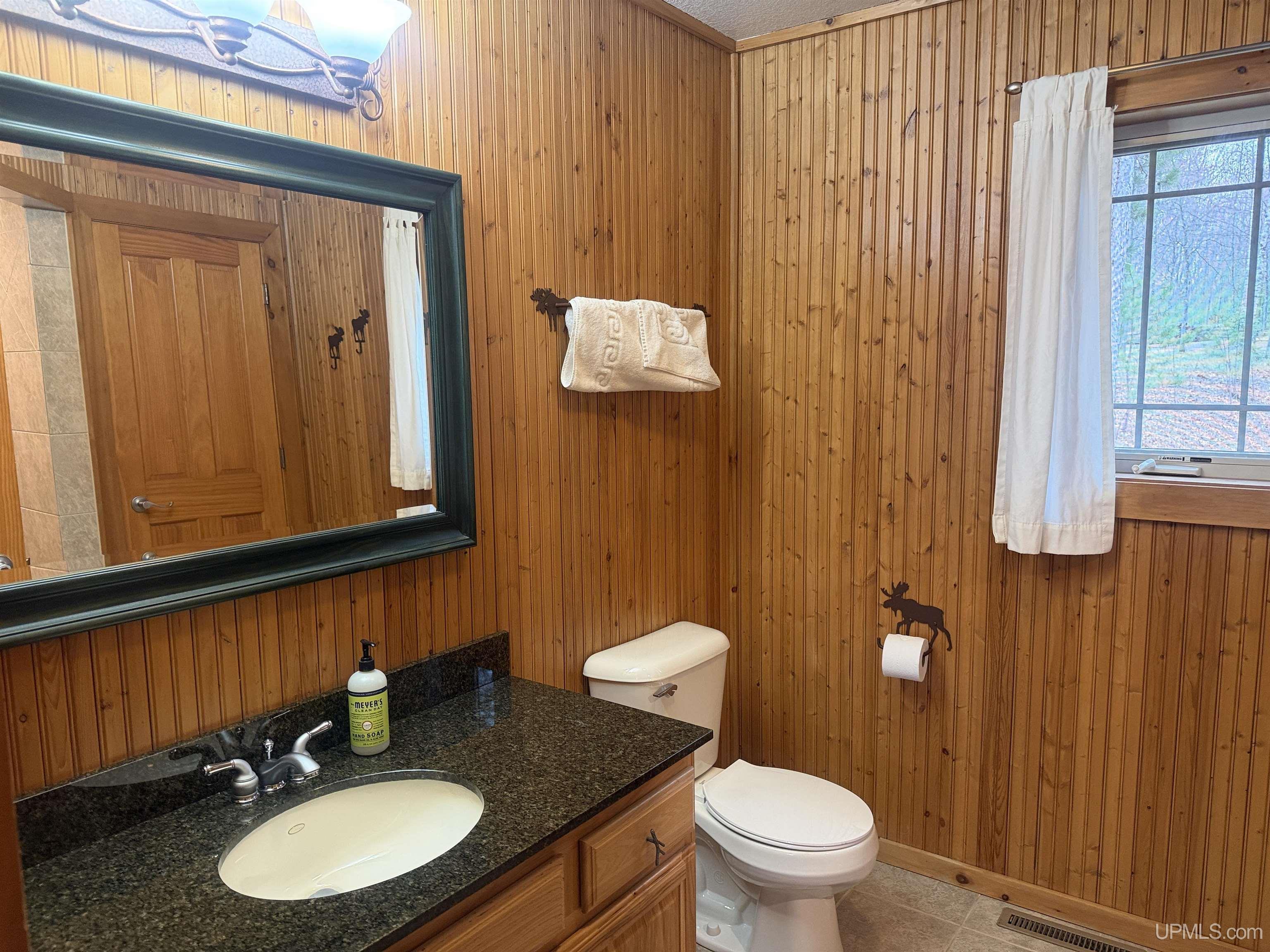 1066 Cedaroma Drive, Abor Vitae T-wi, WI, 54558-1111