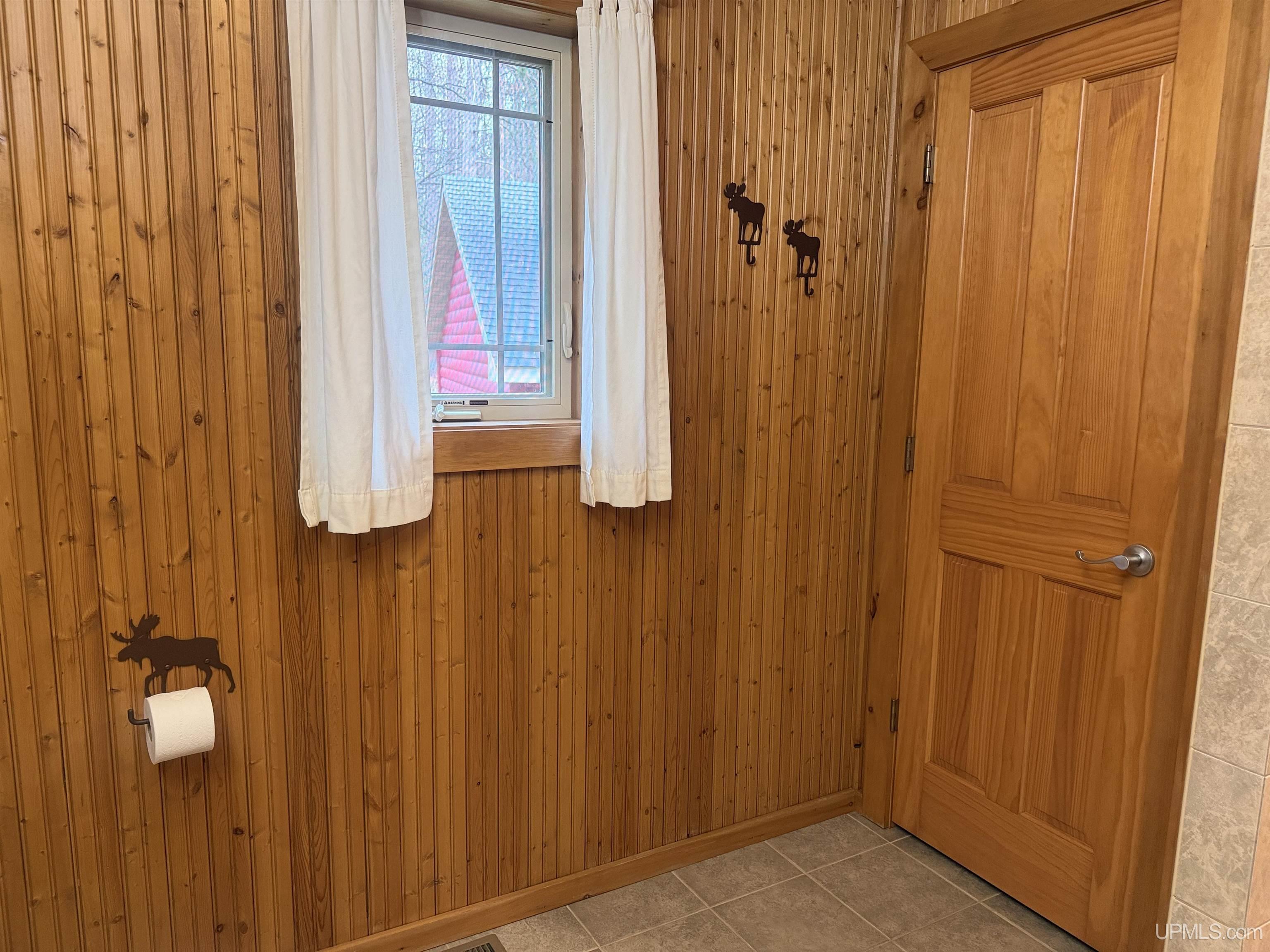 1066 Cedaroma Drive, Abor Vitae T-wi, WI, 54558-1111