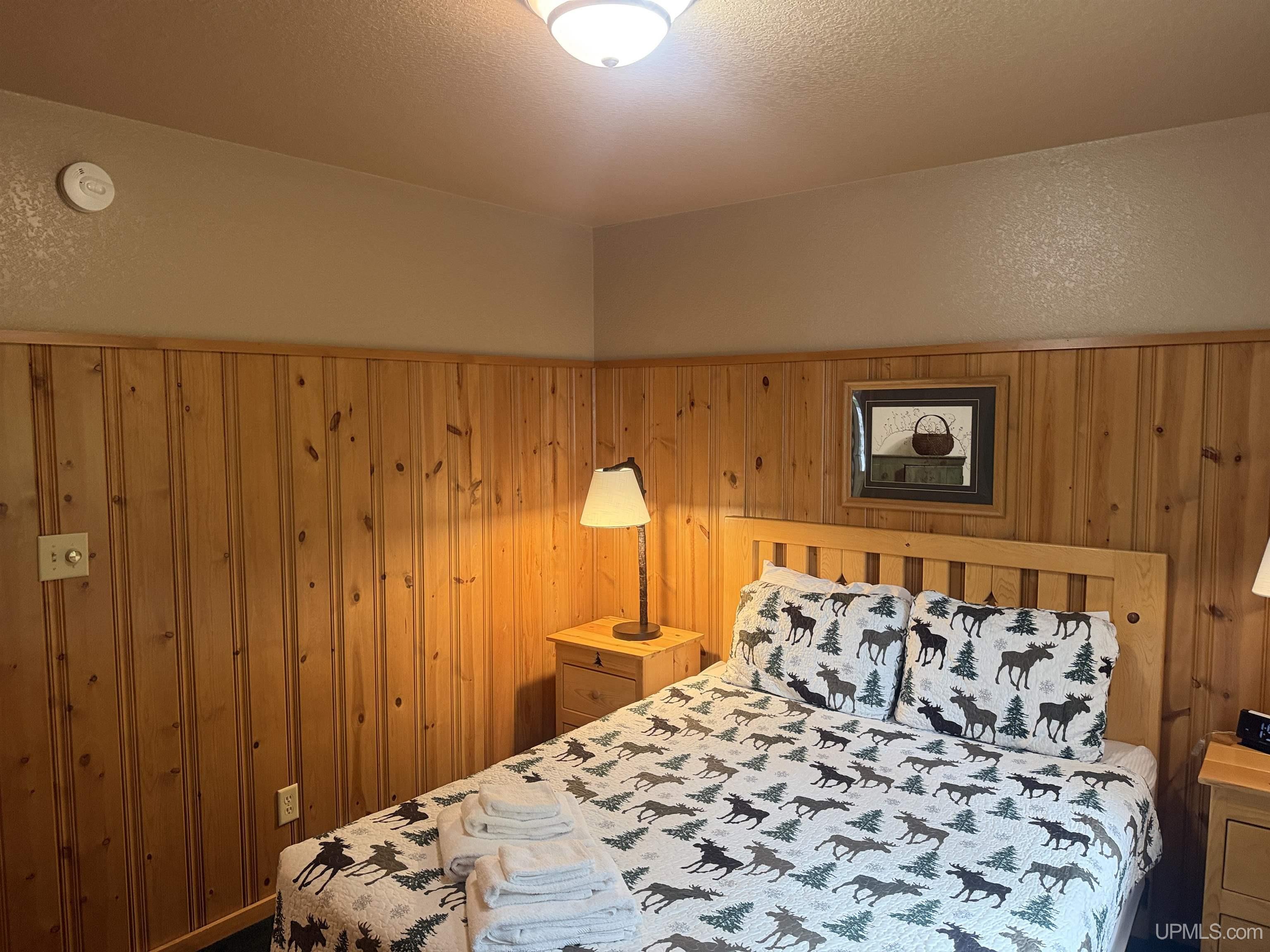 1066 Cedaroma Drive, Abor Vitae T-wi, WI, 54558-1111