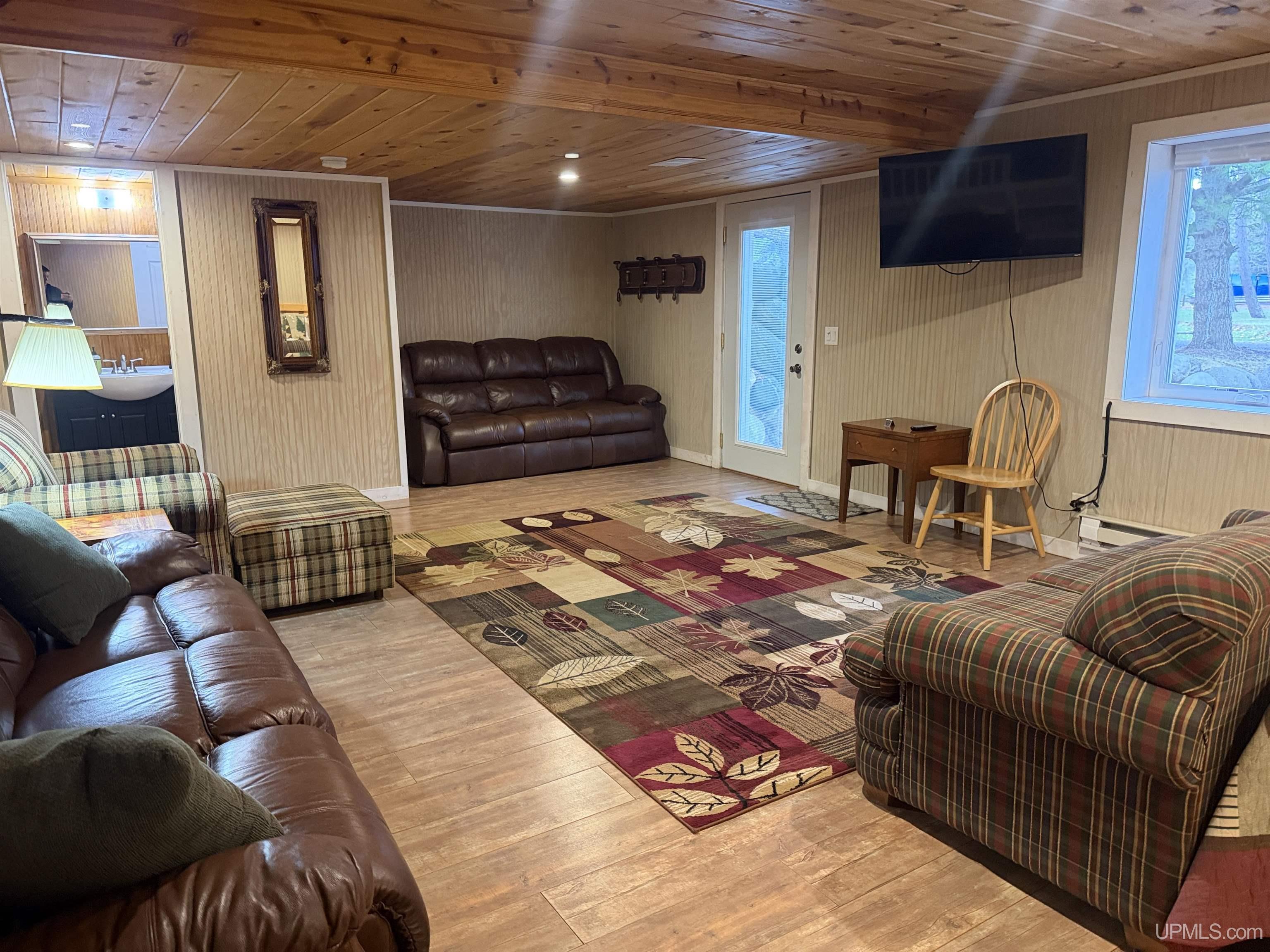 1066 Cedaroma Drive, Abor Vitae T-wi, WI, 54558-1111