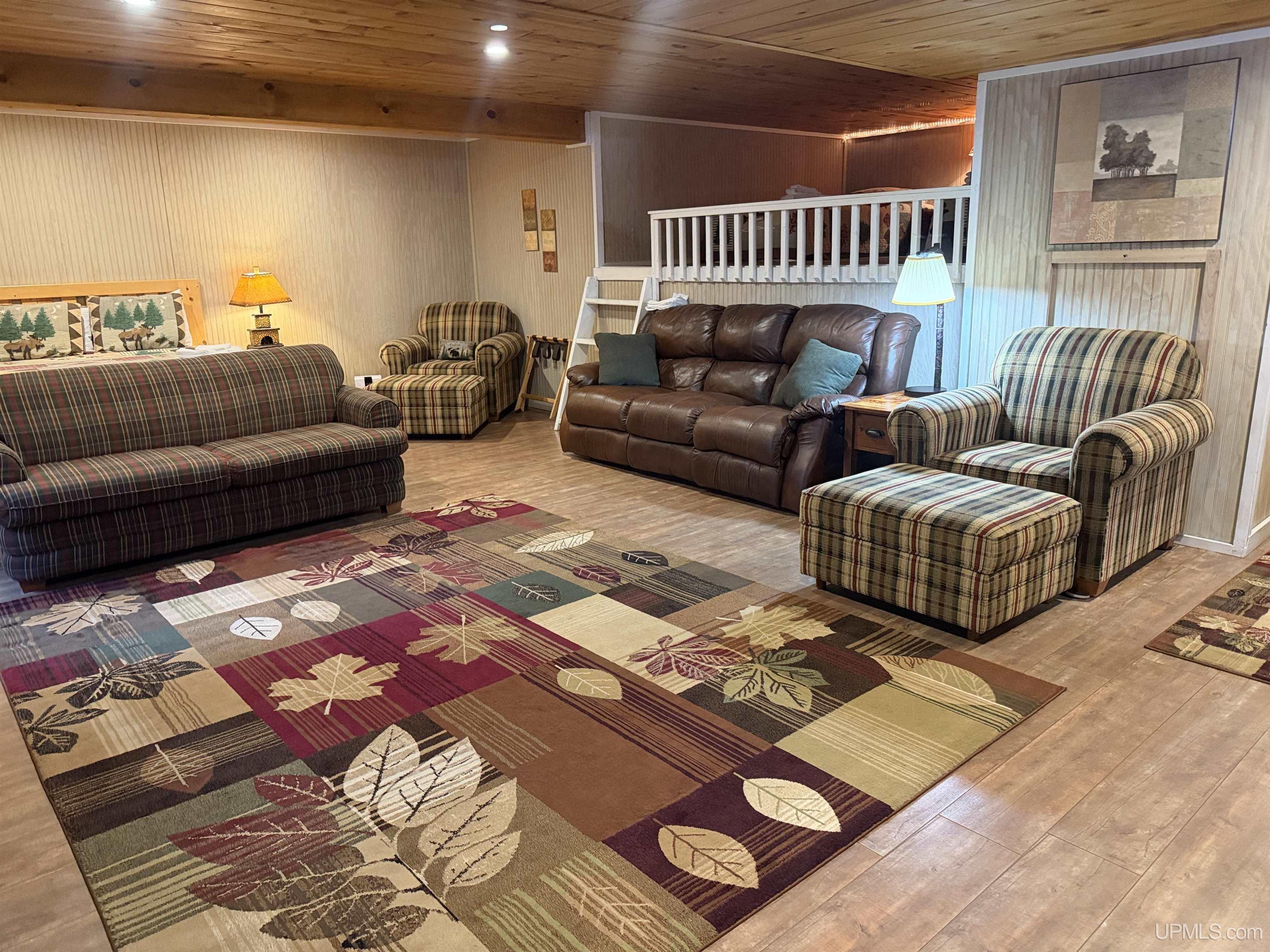 1066 Cedaroma Drive, Abor Vitae T-wi, WI, 54558-1111