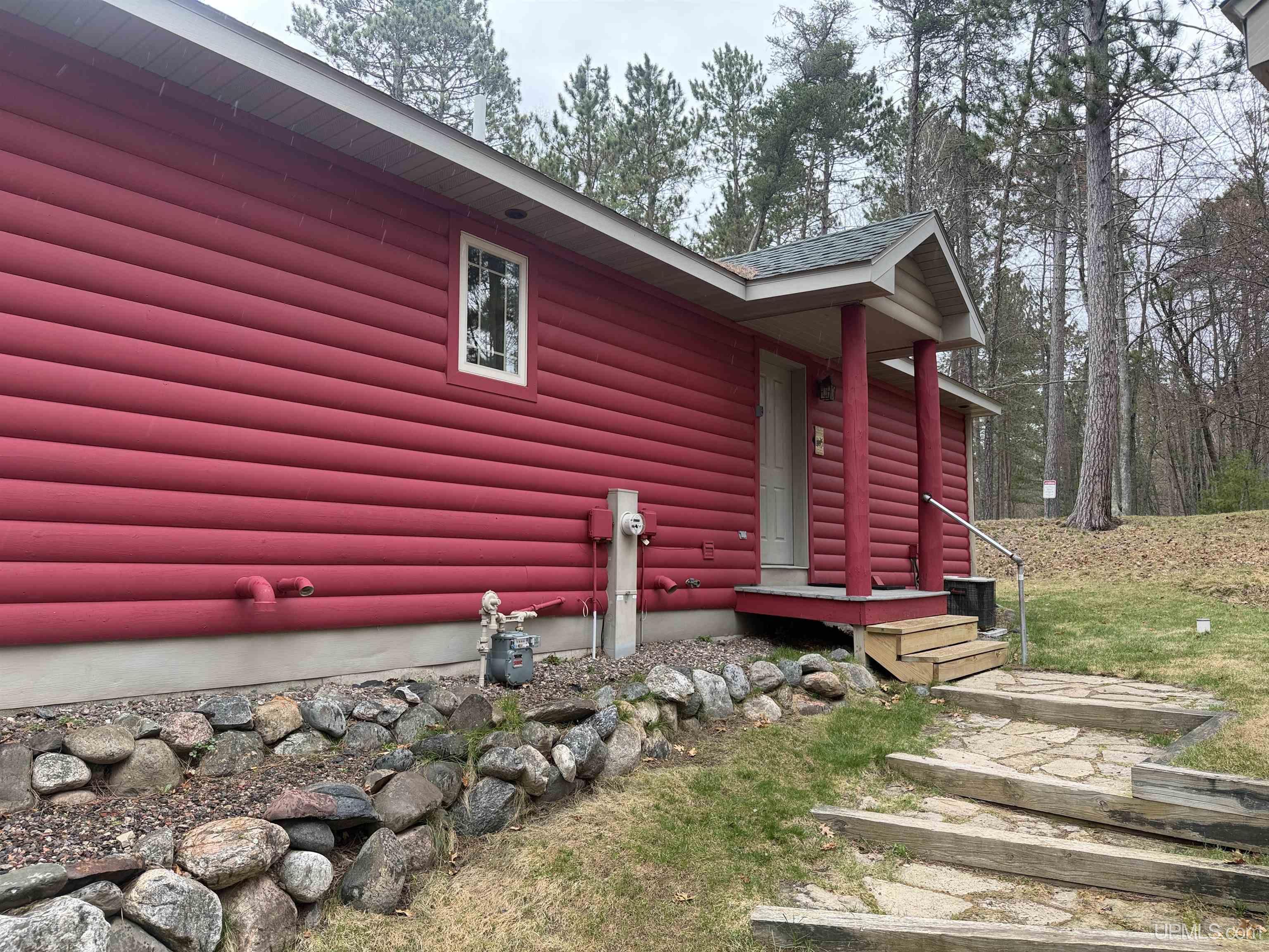 1066 Cedaroma Drive, Abor Vitae T-wi, WI, 54558-1111