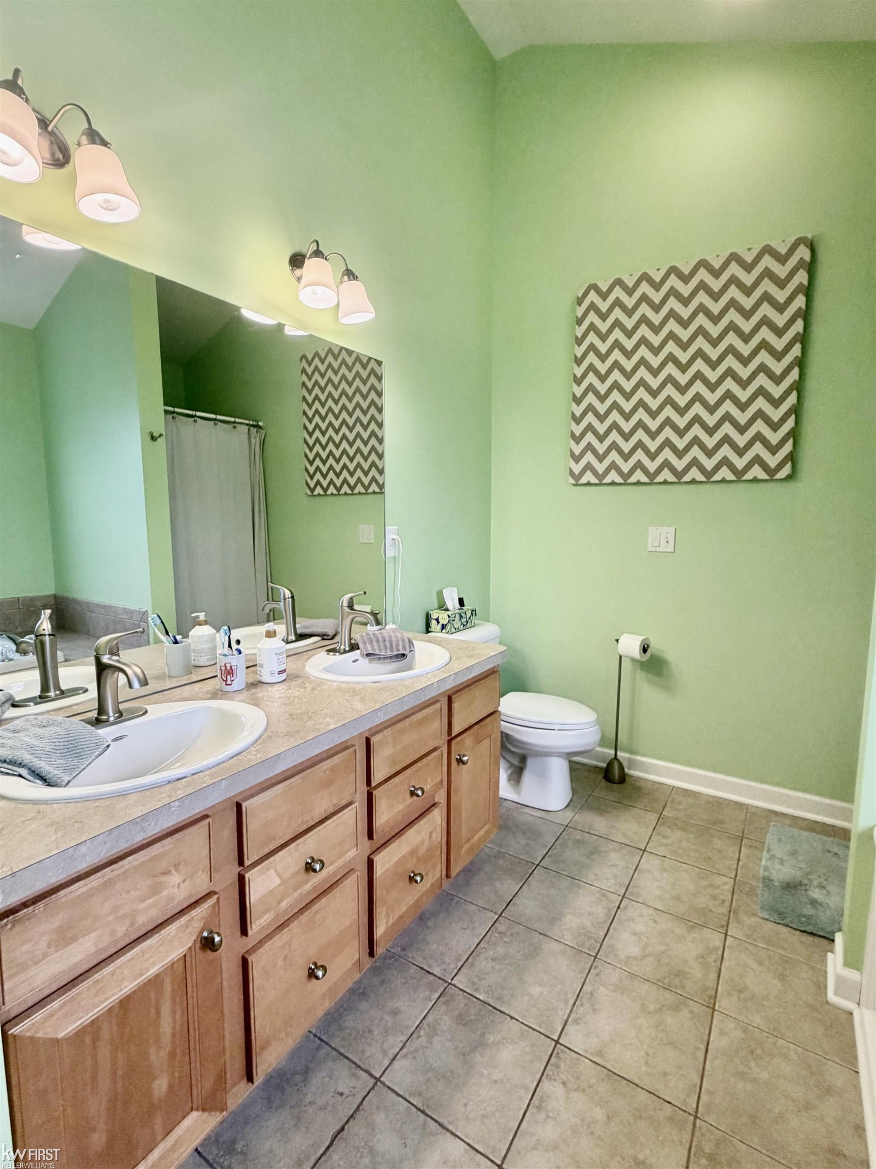 2206 Kildare Drive, Davison, MI, 48423