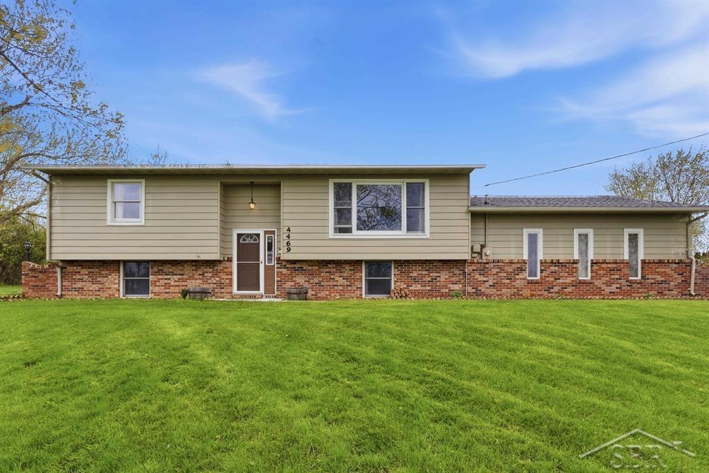 4th image of 4469 E Millbrook Rd, Mount Pleasant, MI 48858 | MLS# 50206423