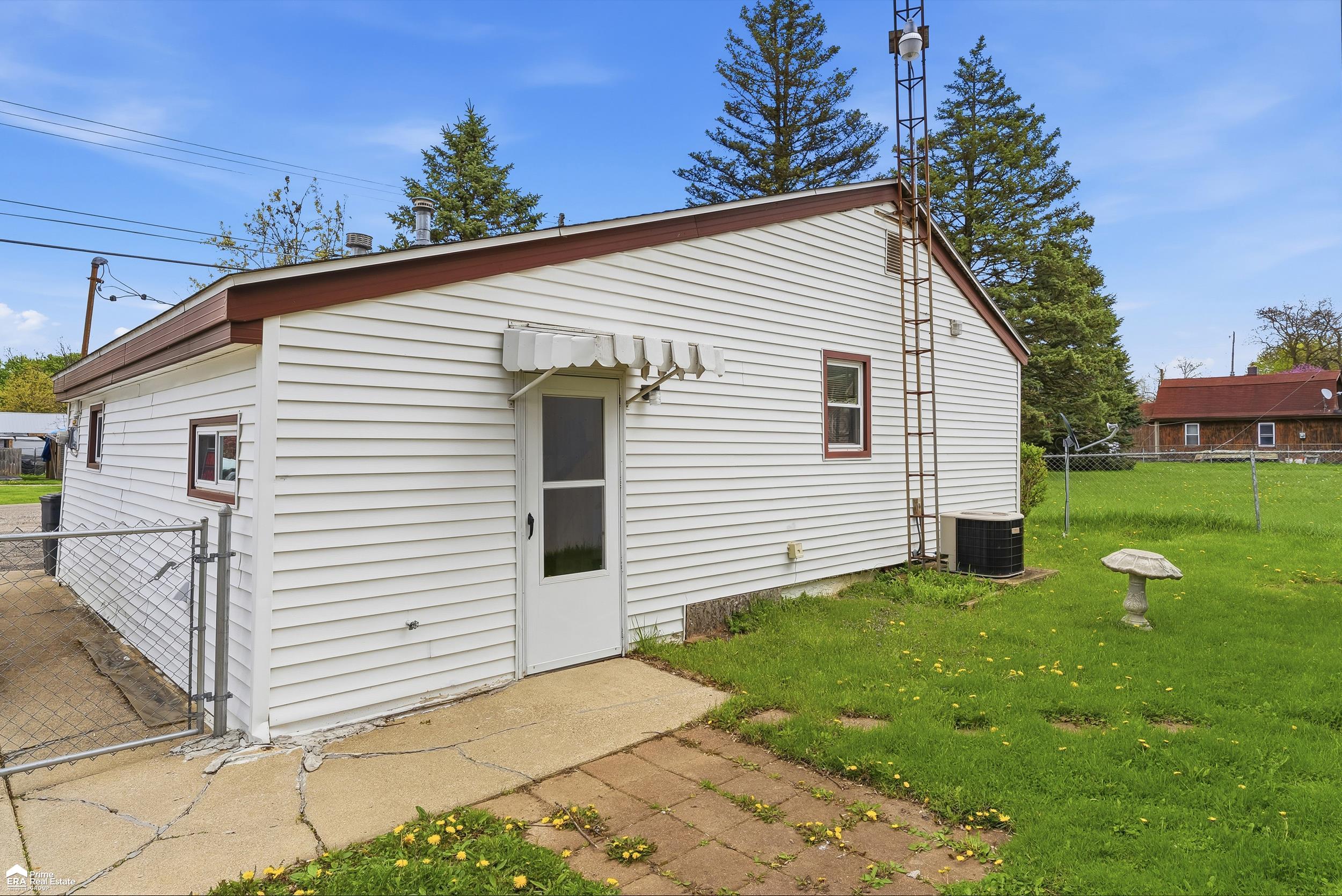 3167 W Dartmouth Street, Flint, MI, 48504