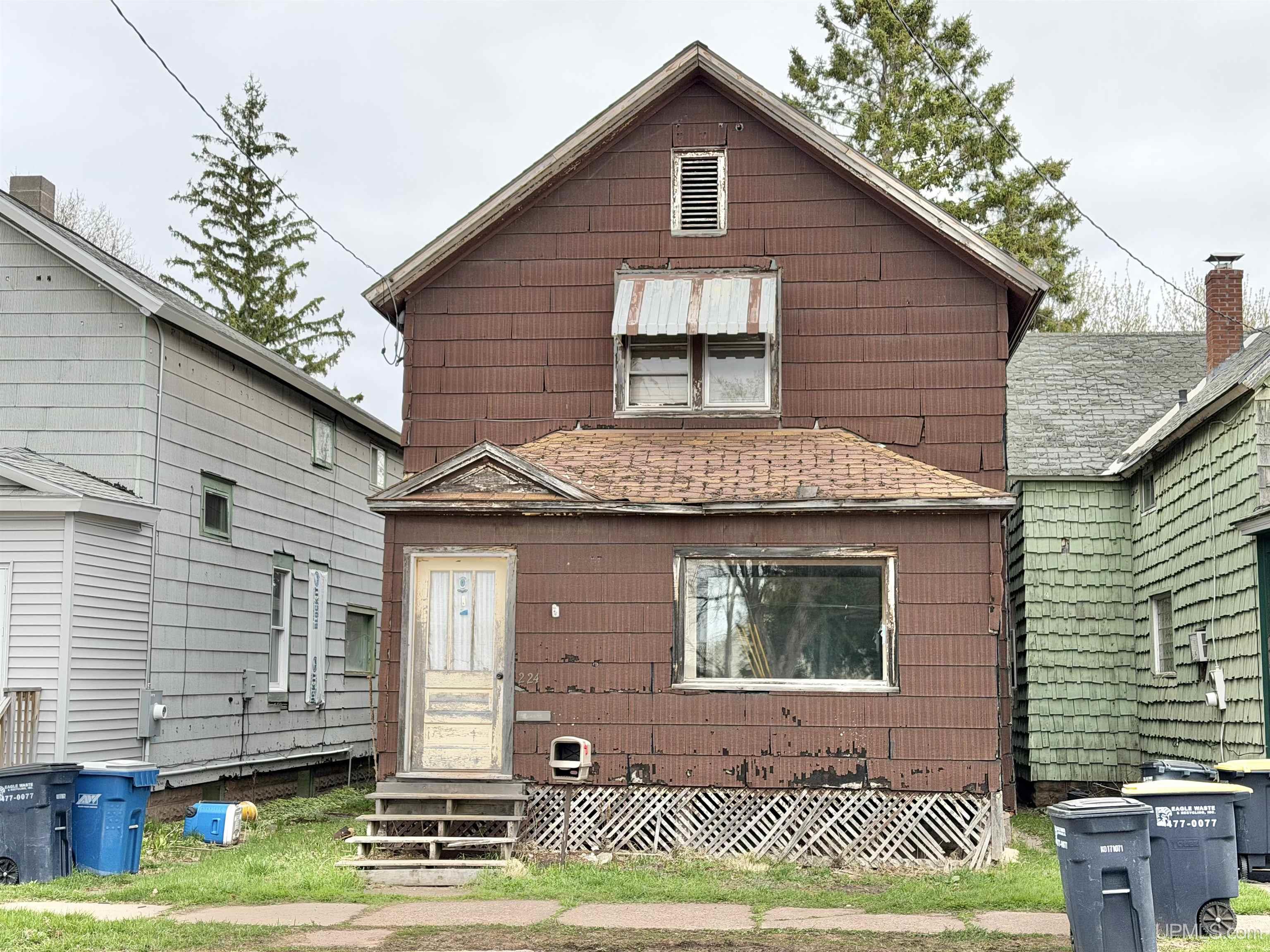 224 S Mansfield Street, Ironwood, MI, 49938