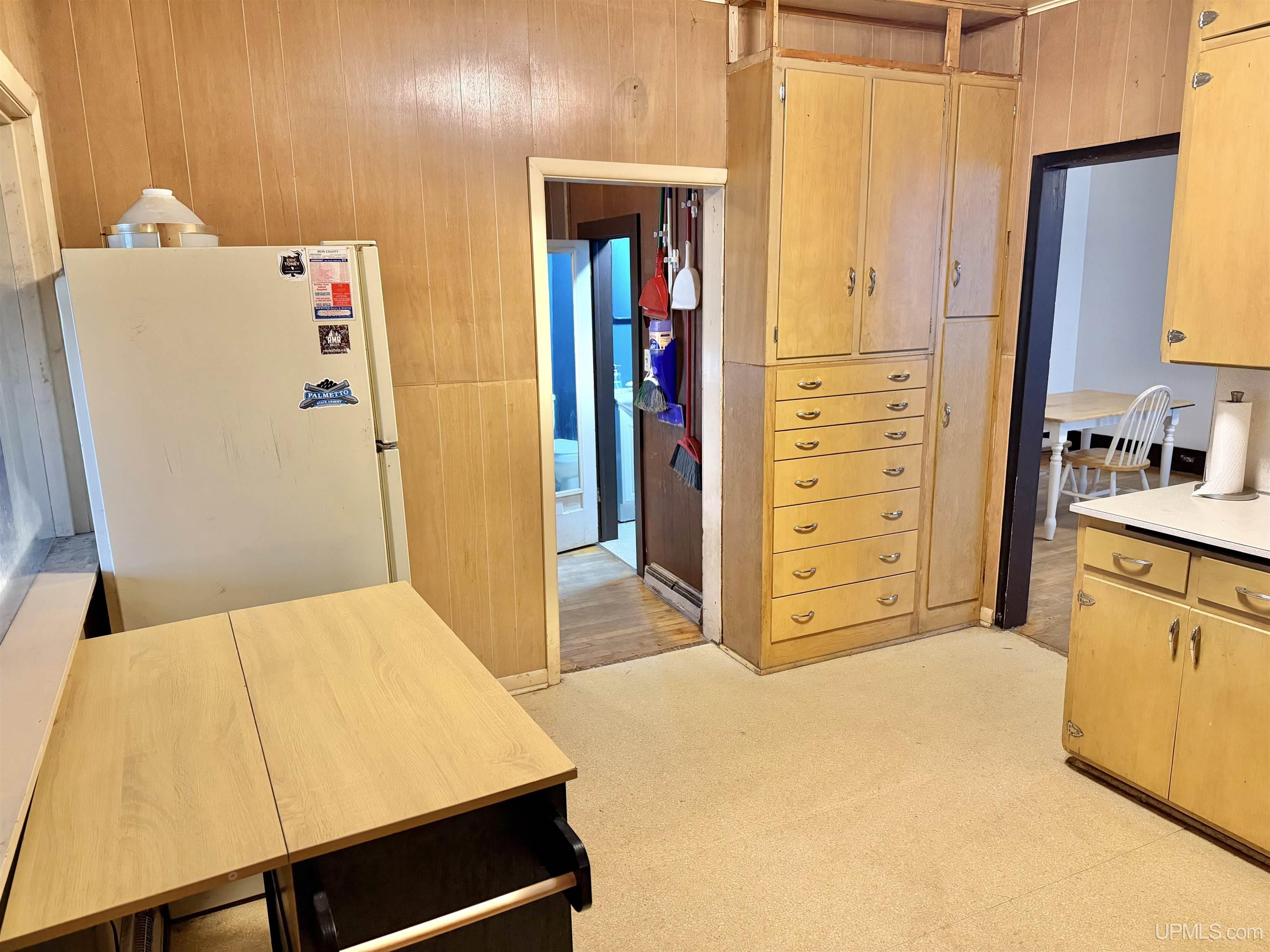 224 S Mansfield Street, Ironwood, MI, 49938