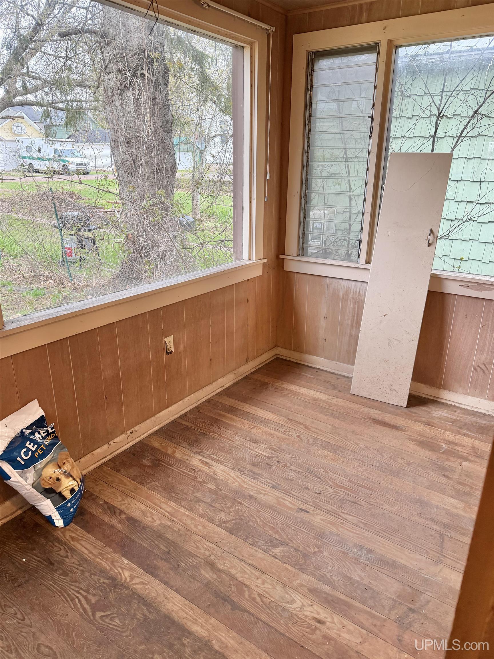 224 S Mansfield Street, Ironwood, MI, 49938