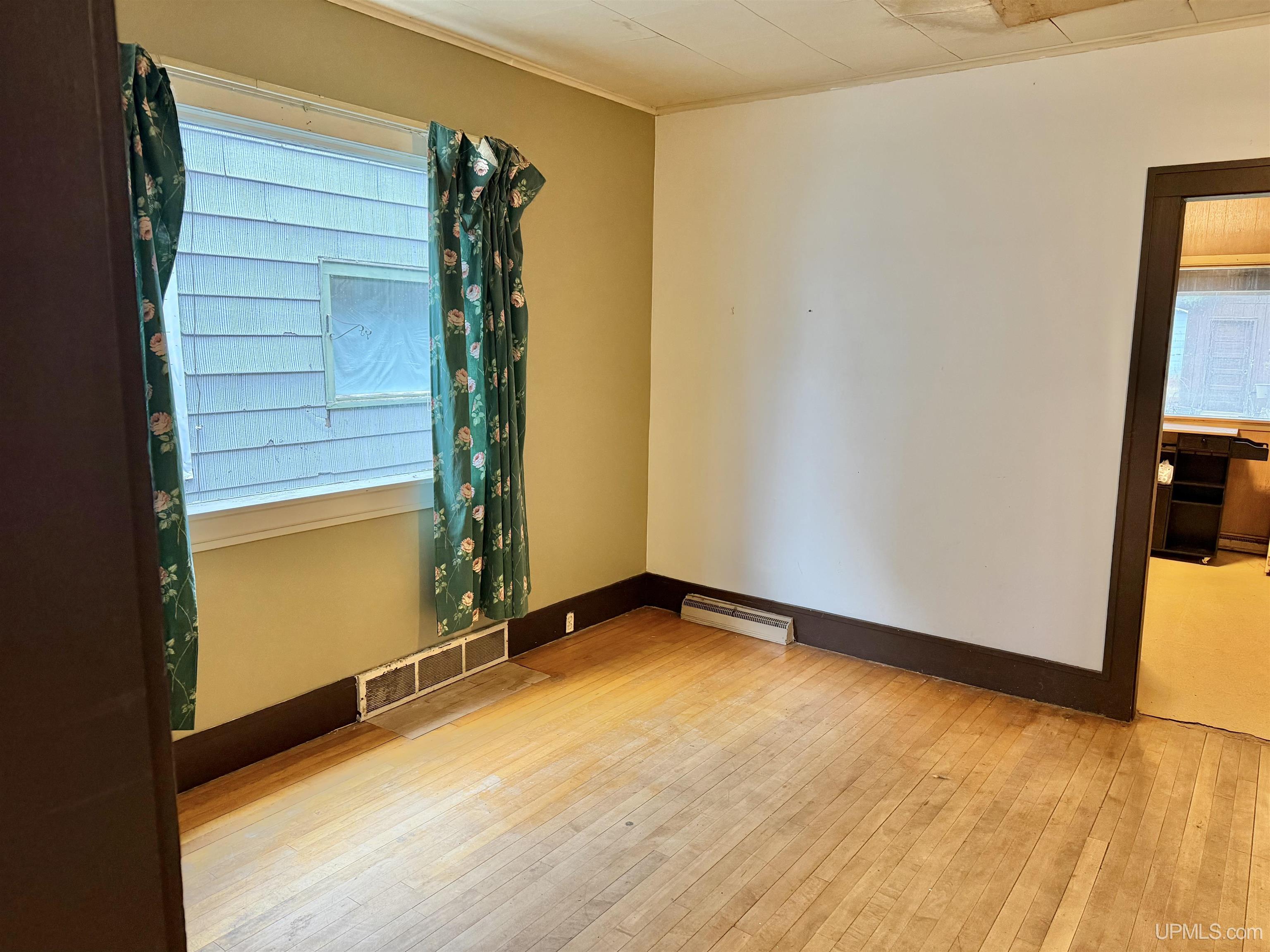 224 S Mansfield Street, Ironwood, MI, 49938