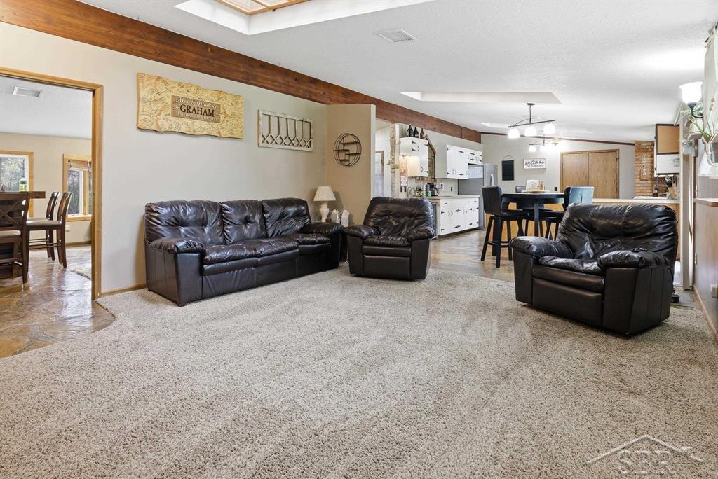 1280 E Kitchen Road, Pinconning, MI, 48650