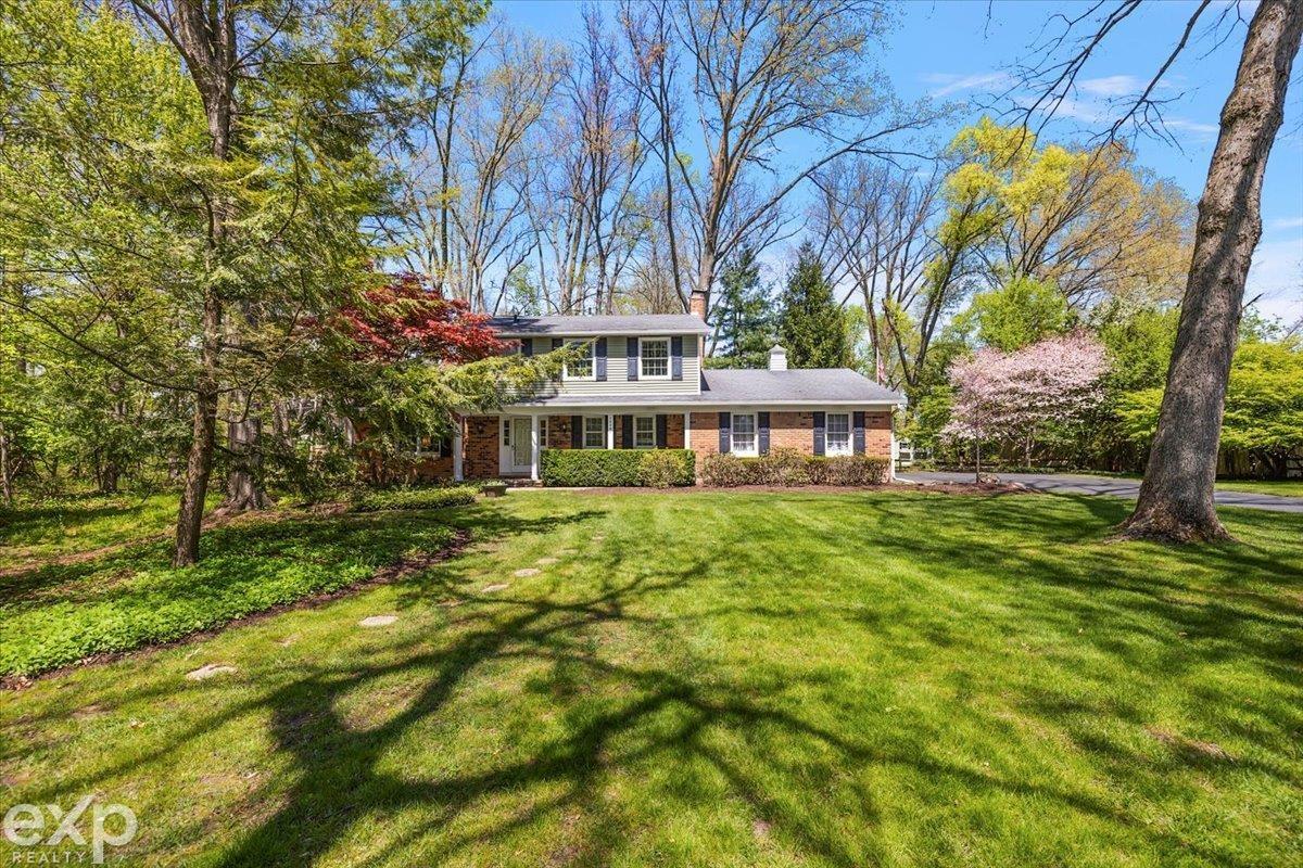 28040 Forestbrook Drive, Farmington Hills, MI, 48334