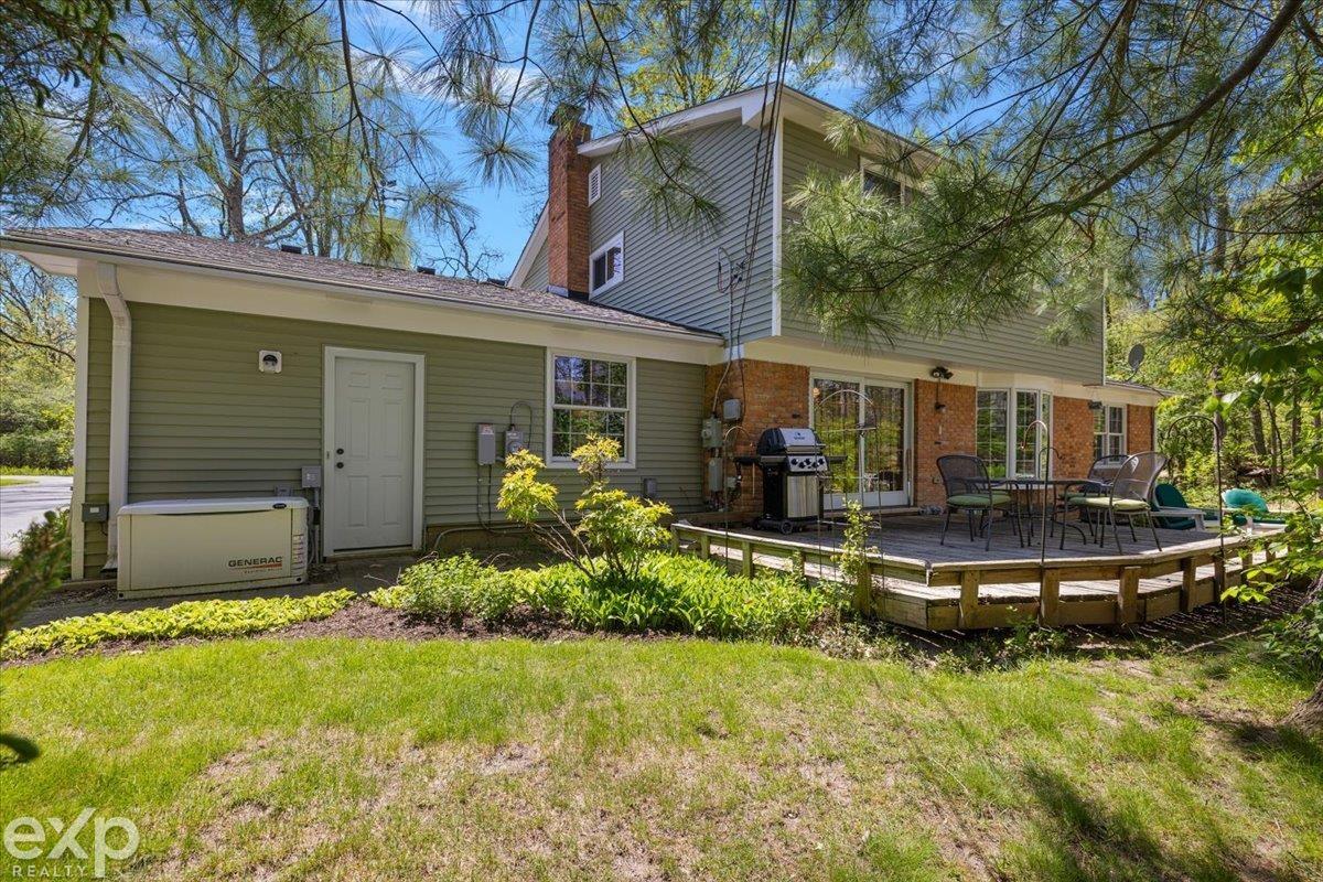 28040 Forestbrook Drive, Farmington Hills, MI, 48334
