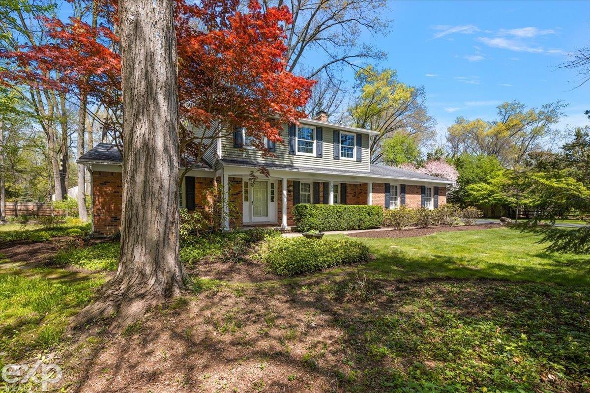 28040 Forestbrook Drive, Farmington Hills, MI, 48334