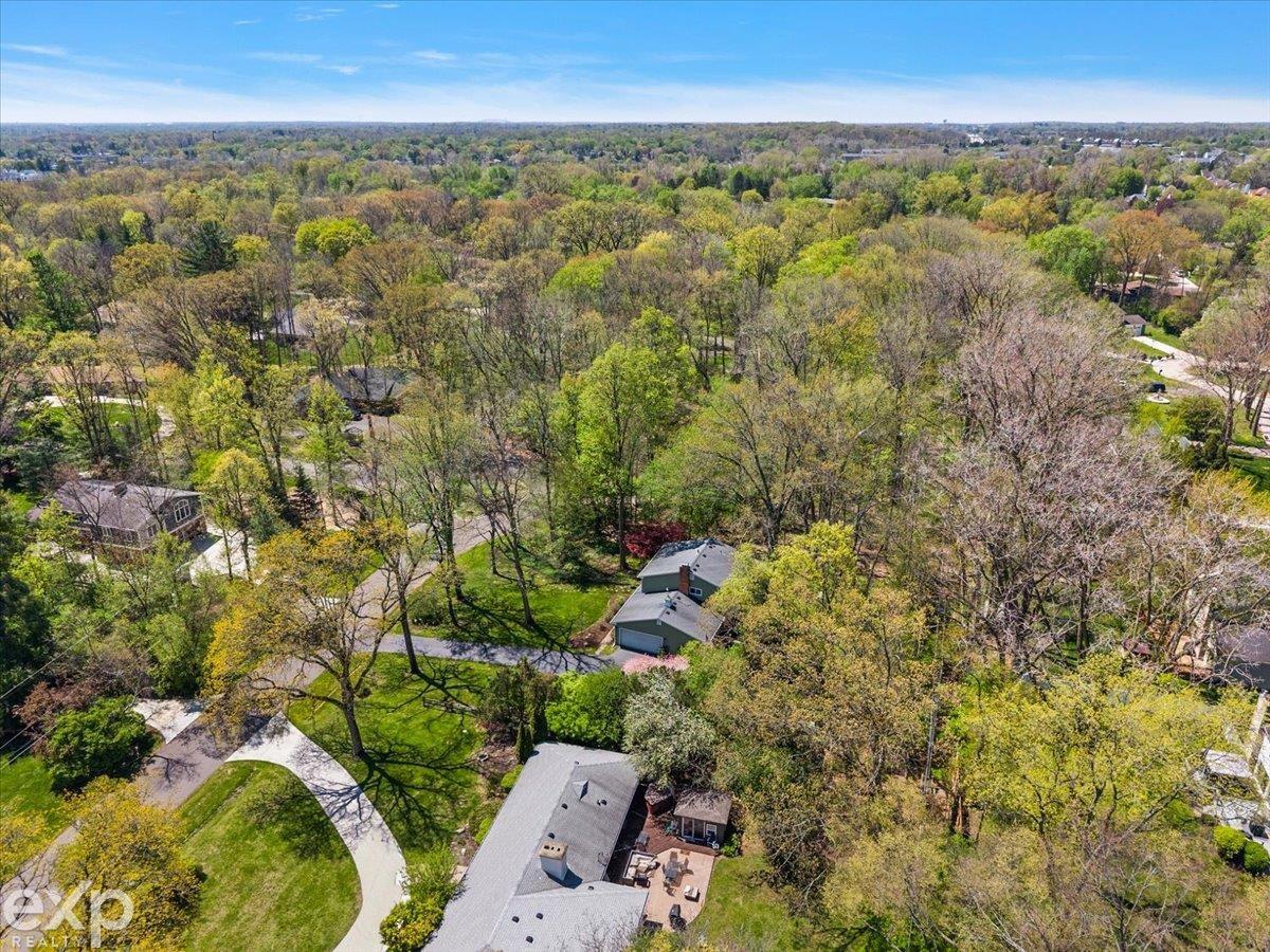 28040 Forestbrook Drive, Farmington Hills, MI, 48334